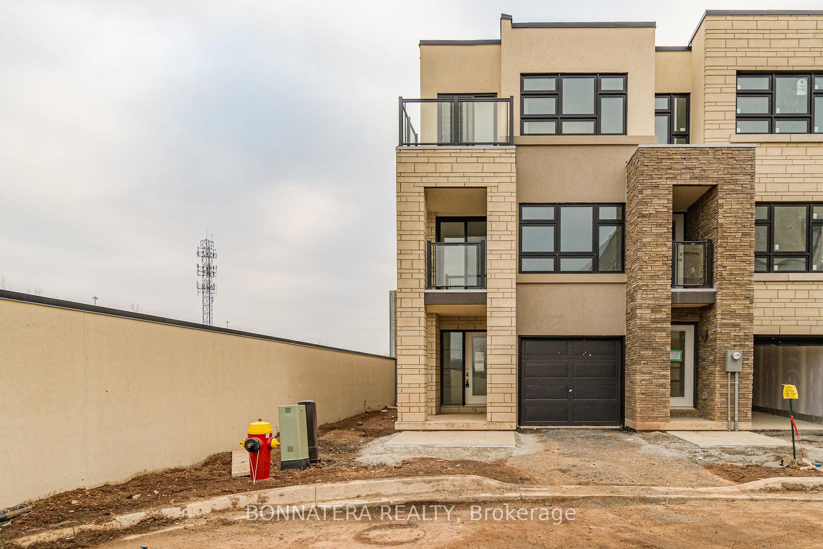 Photo 2 of Unit 59, 1121 Cooke Boulevard, Burlington, LaSalle — HOMEH