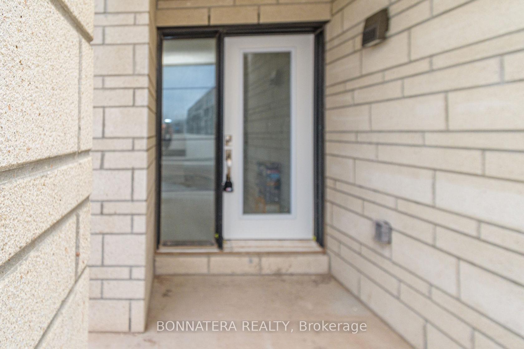 Photo 6 of Unit 59, 1121 Cooke Boulevard, Burlington, LaSalle — HOMEH