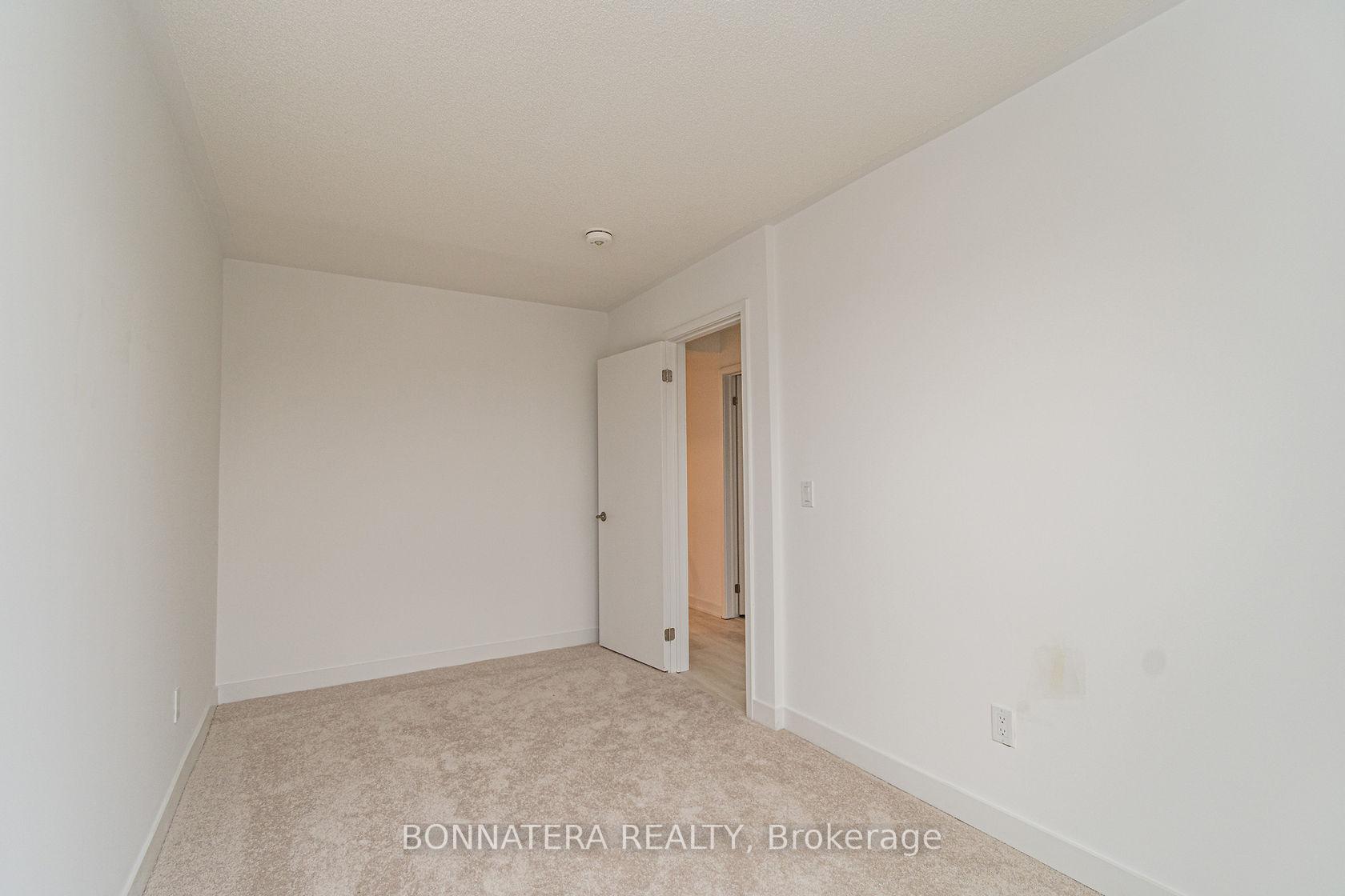 Photo 41 of Unit 59, 1121 Cooke Boulevard, Burlington, LaSalle — HOMEH