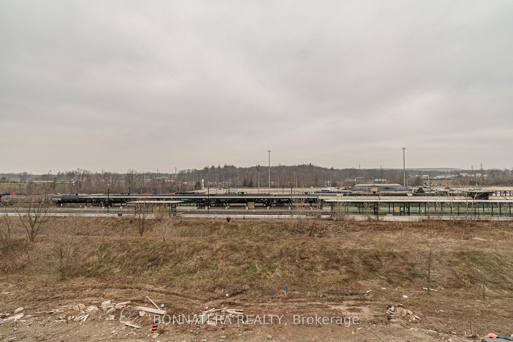Photo 43 of Unit 59, 1121 Cooke Boulevard, Burlington, LaSalle — HOMEH