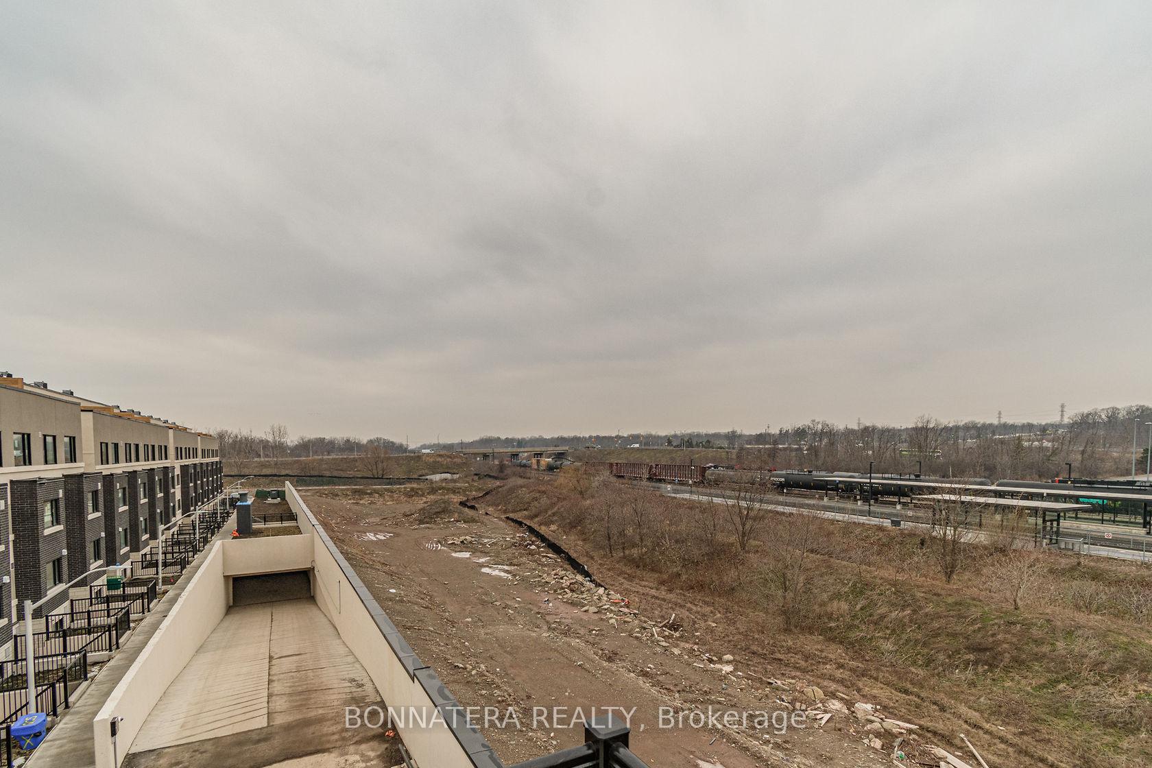 Photo 44 of Unit 59, 1121 Cooke Boulevard, Burlington, LaSalle — HOMEH