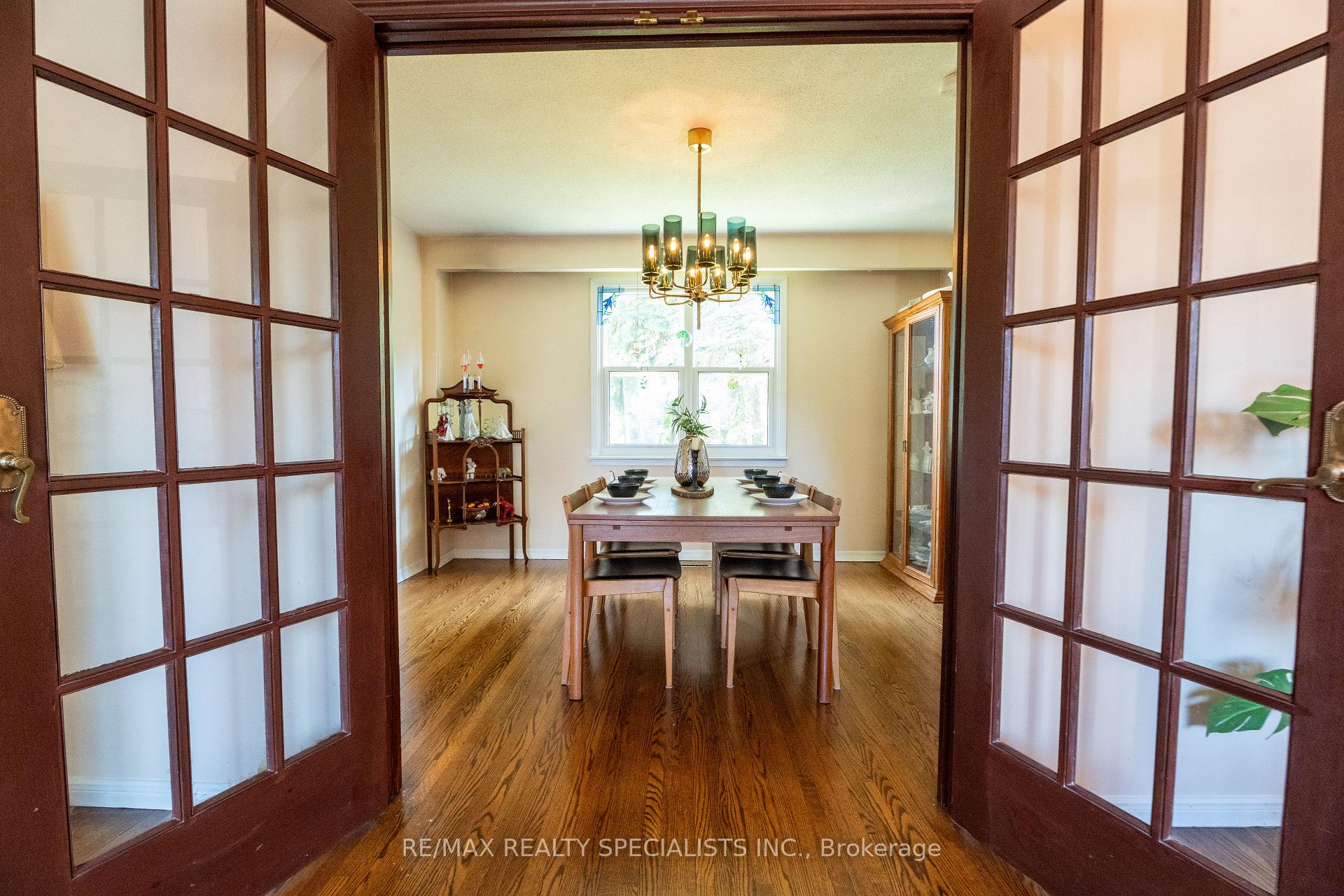 Photo 10 of 8 River View Drive, Brampton, Brampton East — HOMEH