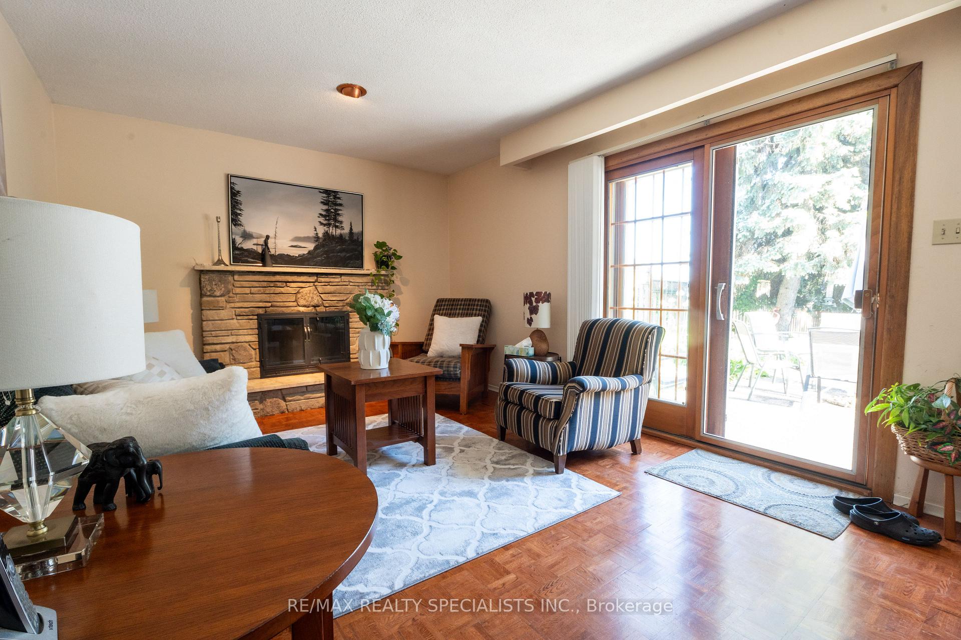 Photo 20 of 8 River View Drive, Brampton, Brampton East — HOMEH