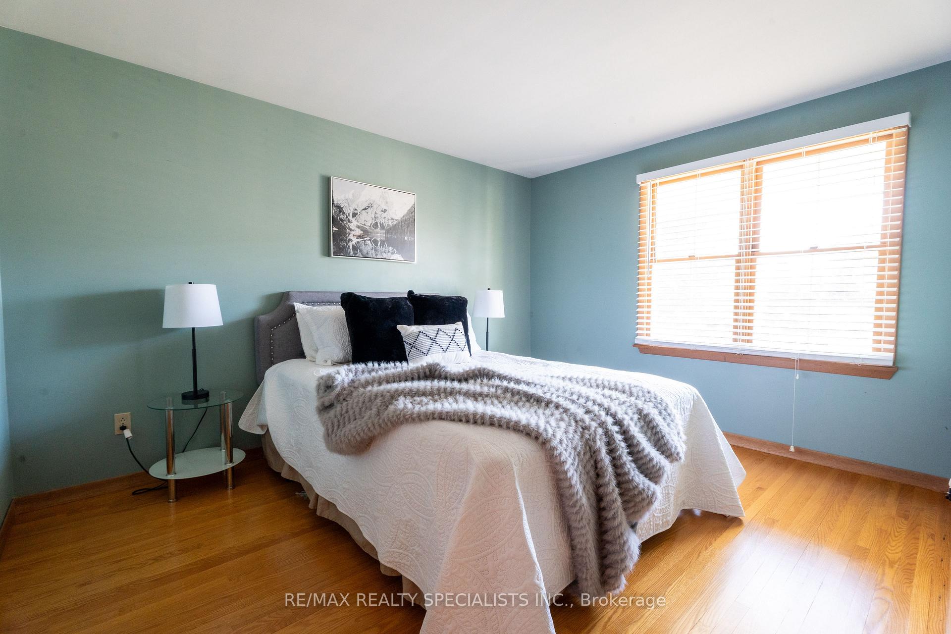 Photo 30 of 8 River View Drive, Brampton, Brampton East — HOMEH