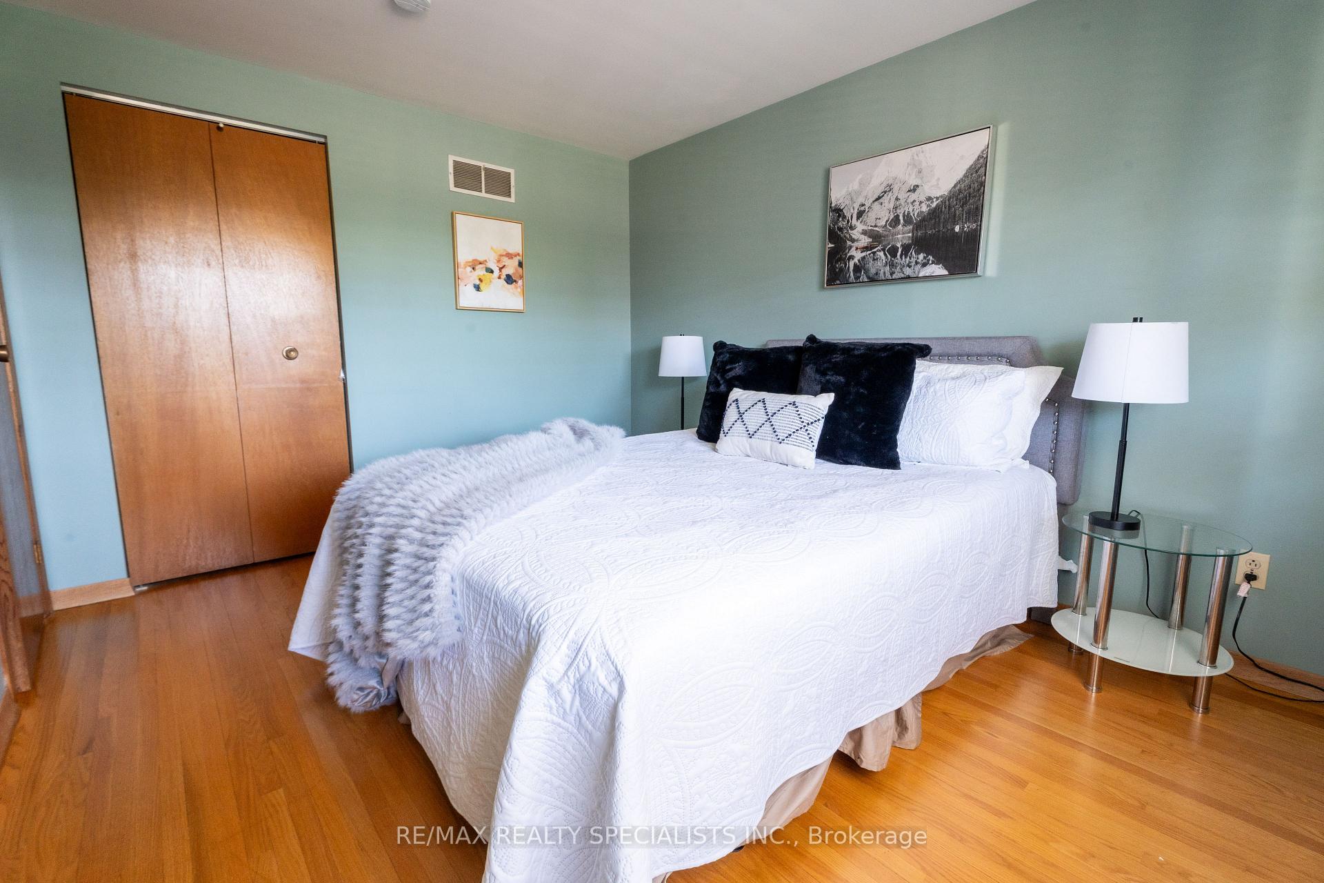 Photo 31 of 8 River View Drive, Brampton, Brampton East — HOMEH
