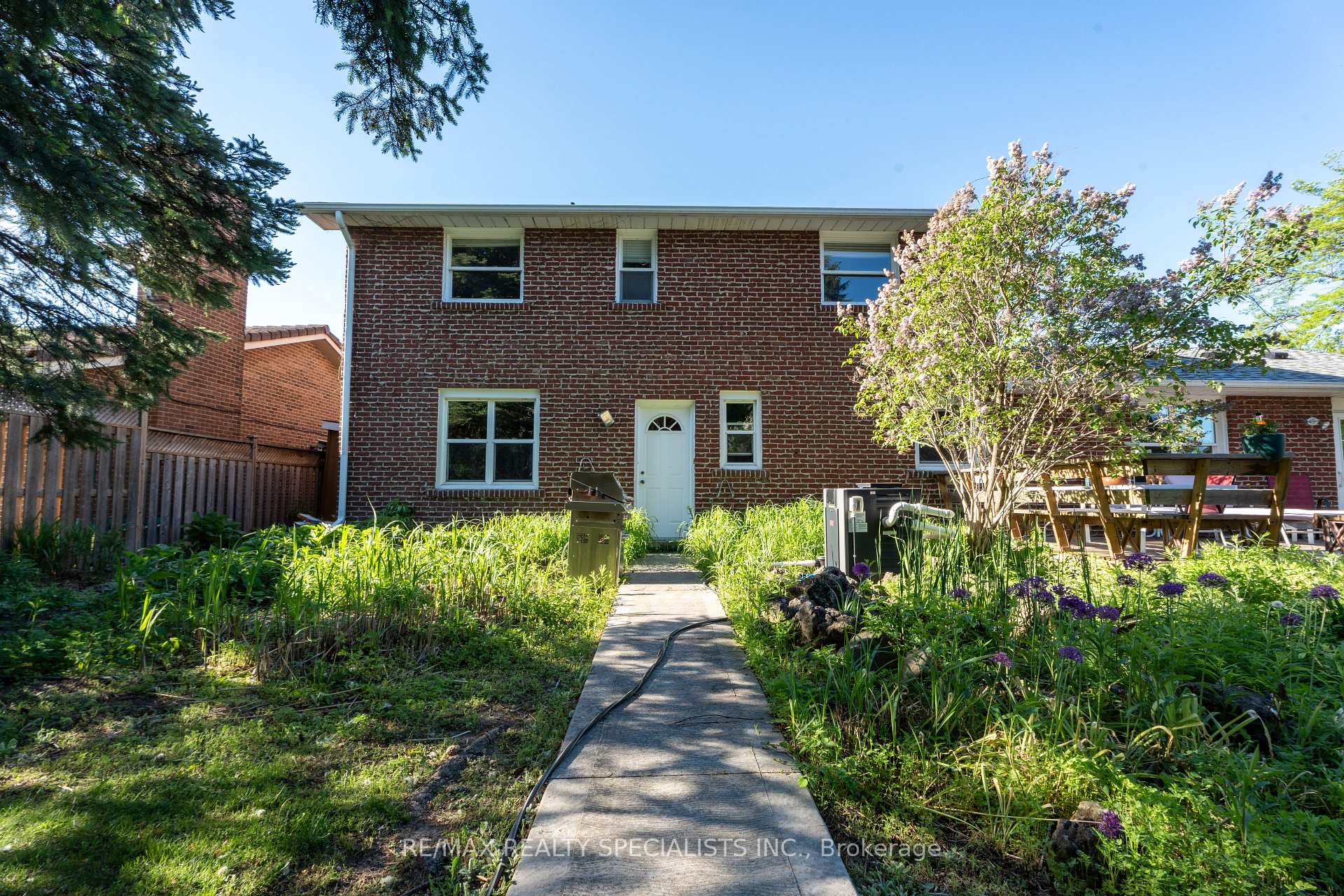 Photo 44 of 8 River View Drive, Brampton, Brampton East — HOMEH