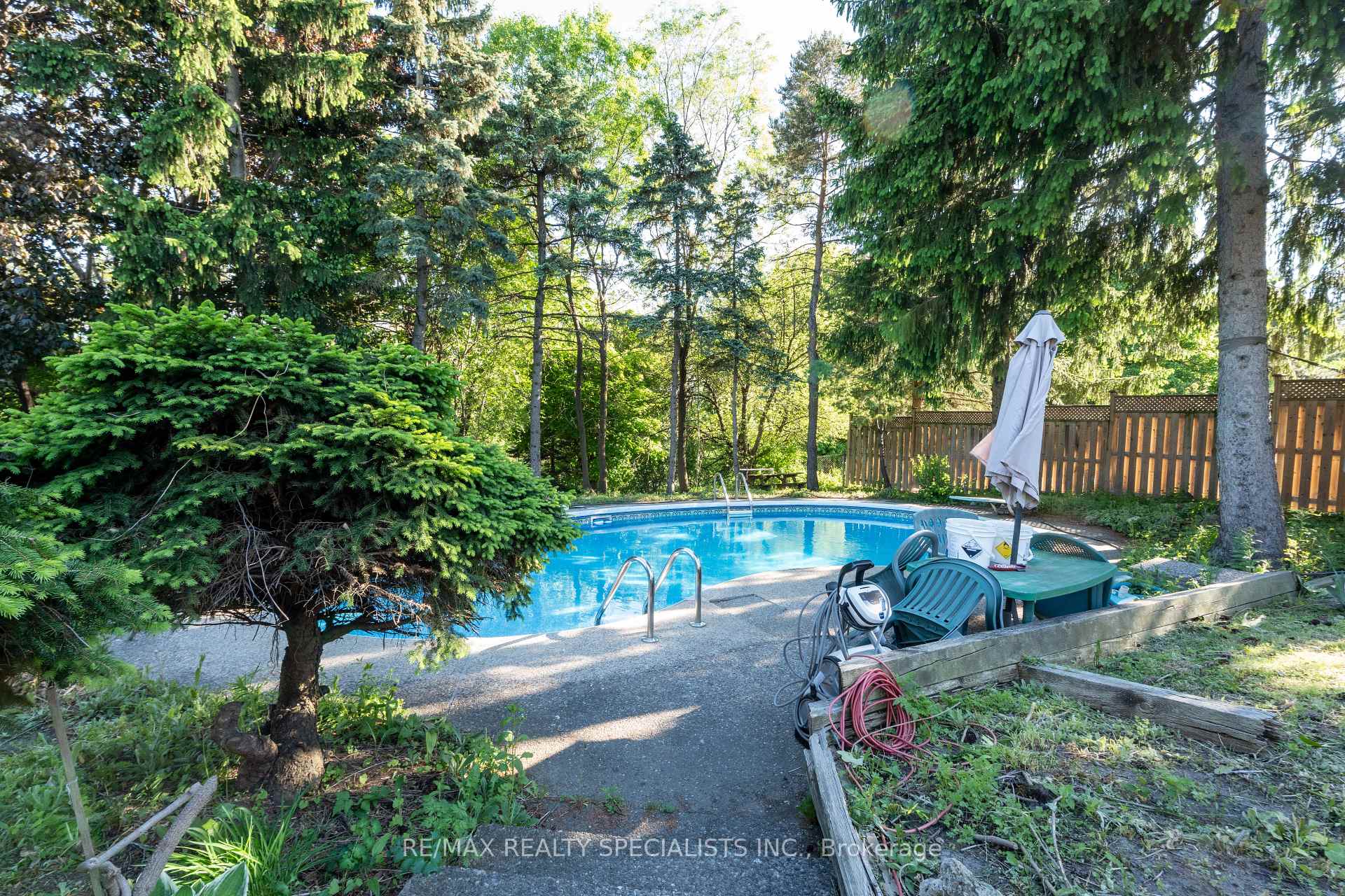 Photo 45 of 8 River View Drive, Brampton, Brampton East — HOMEH