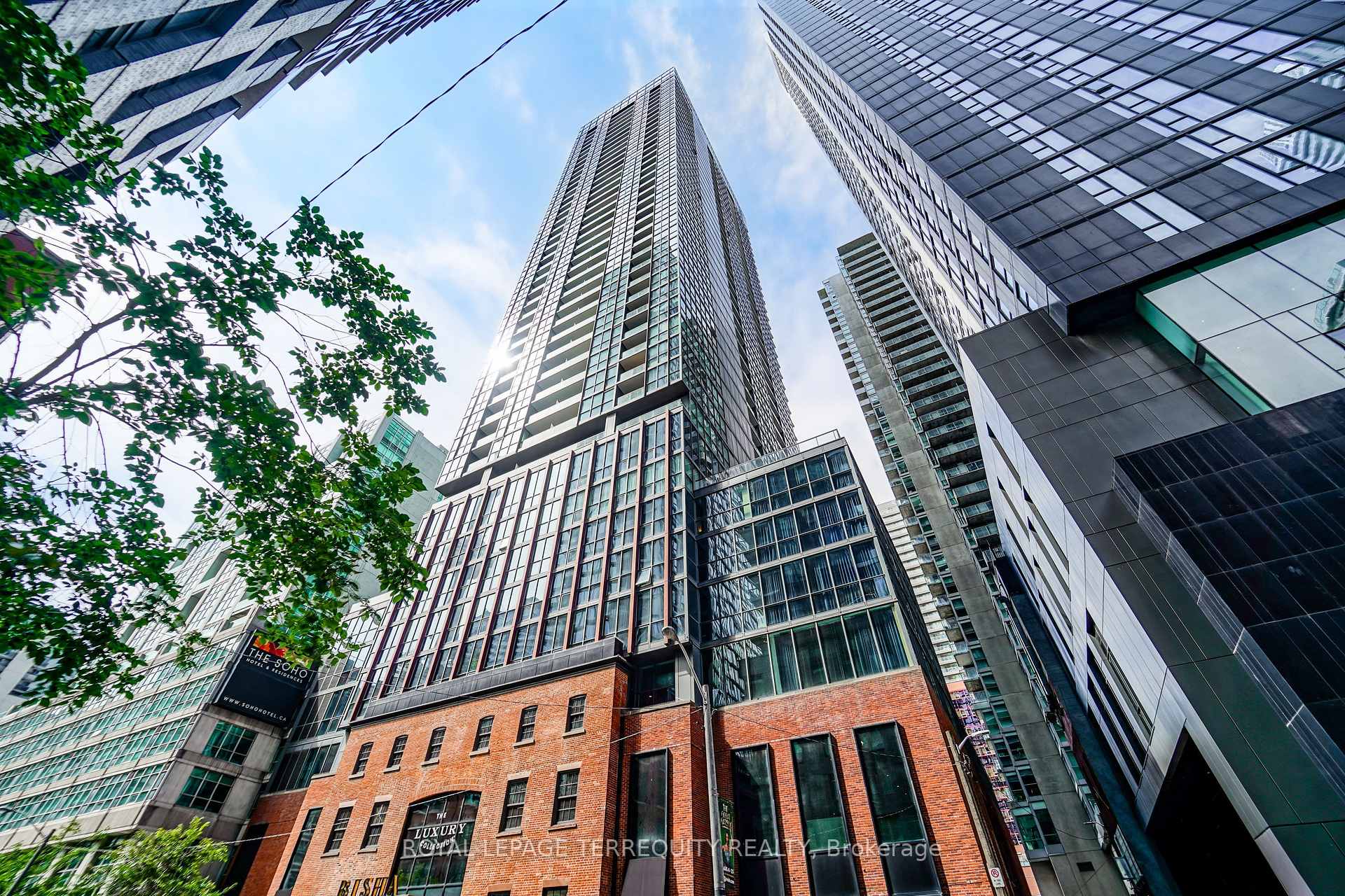 Front of Unit 2606, 88 Blue Jays Way