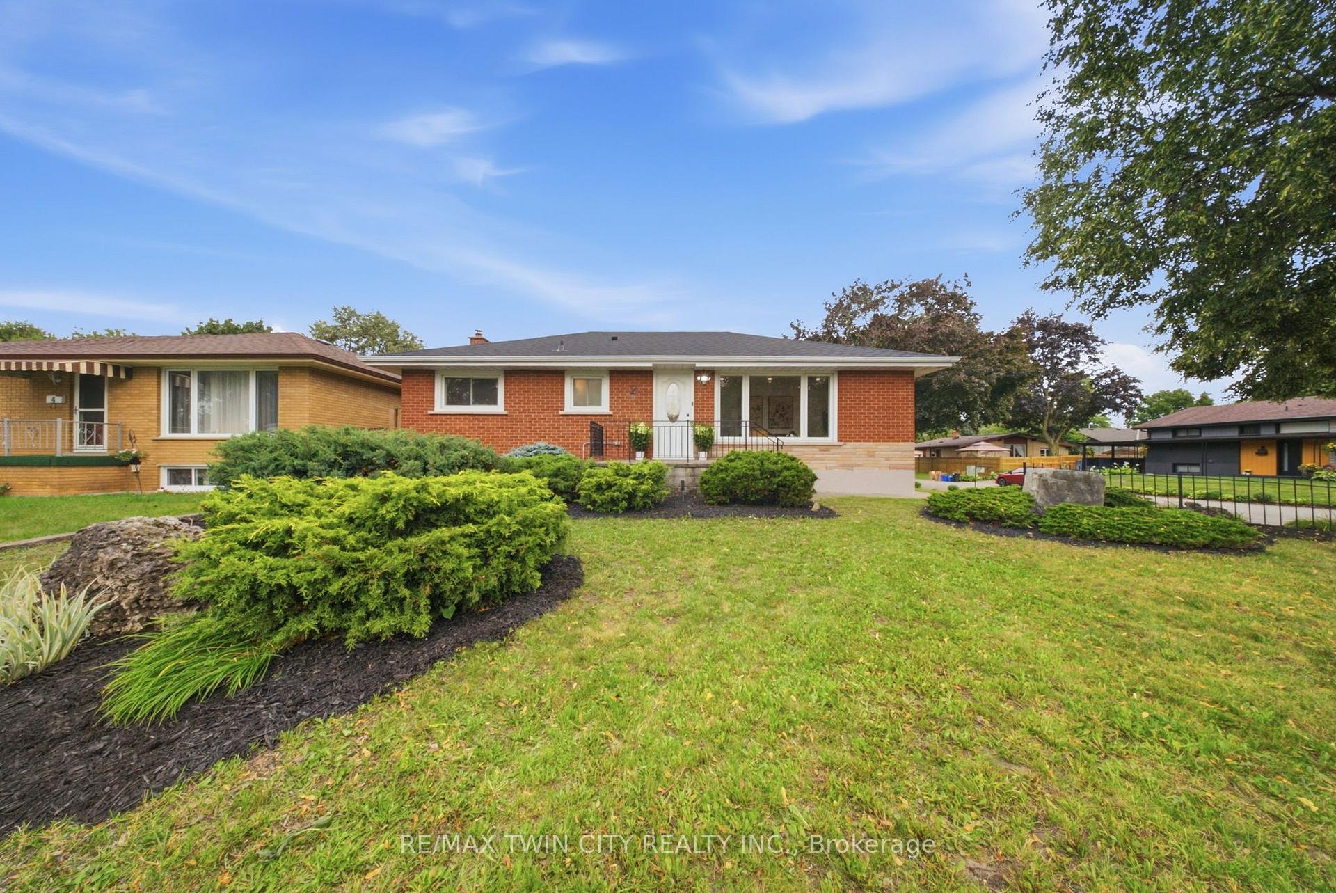 Photo 2 of 2 Frontenac Avenue, Brantford, Fairview/Greenbrier — HOMEH