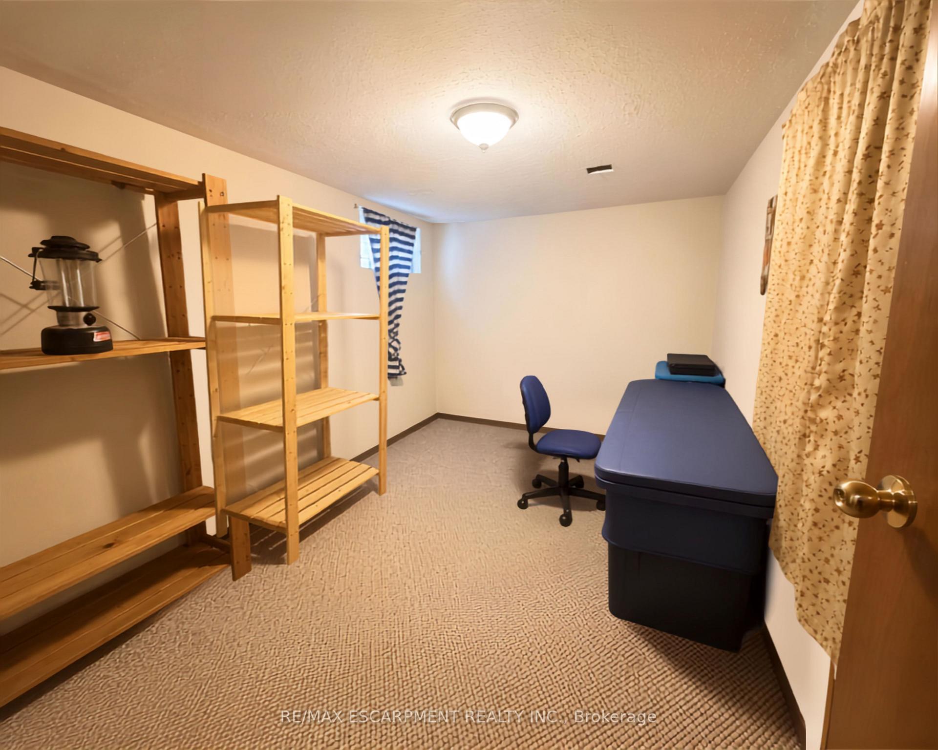 Photo 17 of 1 Norwood Road, Hamilton, Westdale — HOMEH