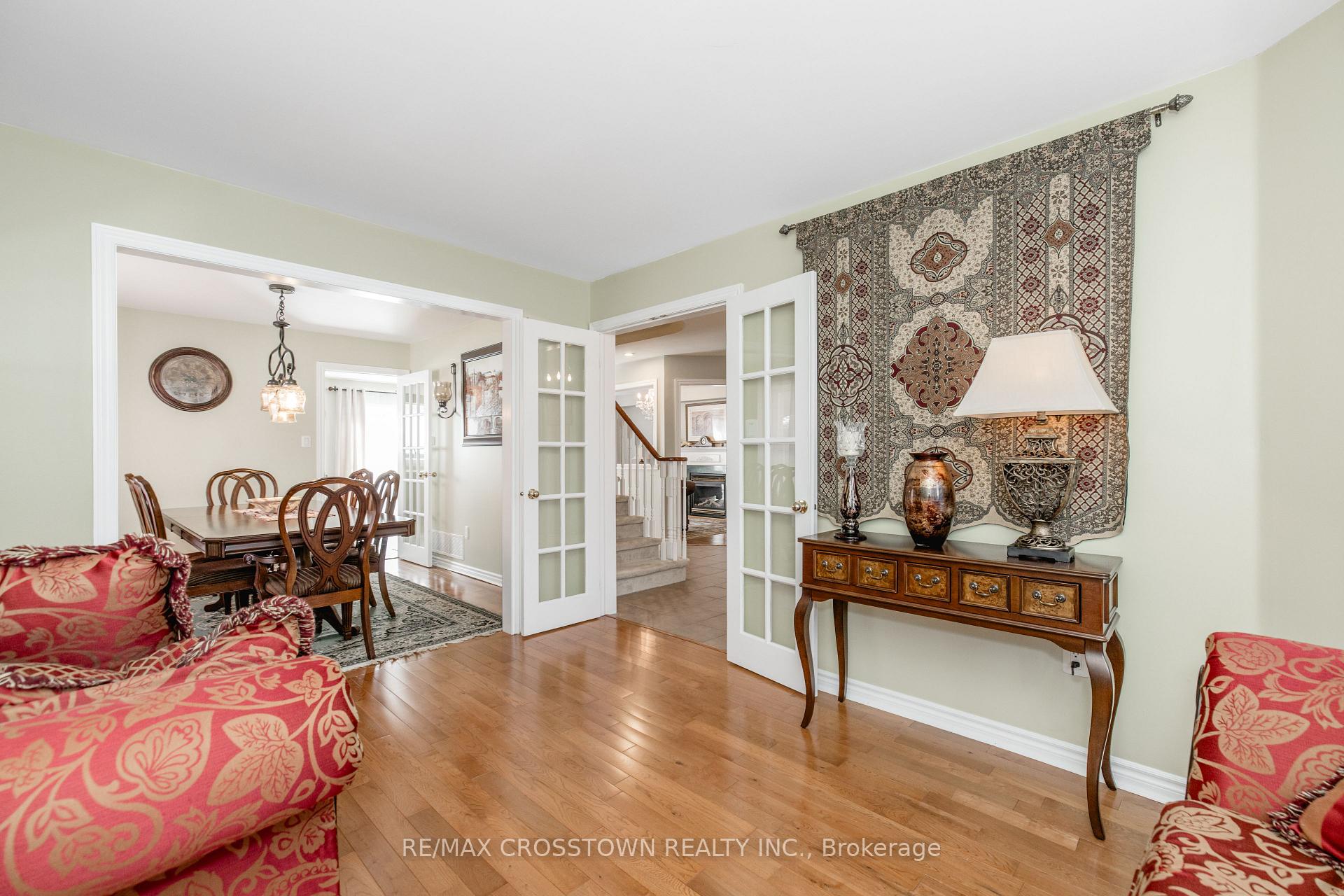 Photo 13 of 5 Kelsey Crescent, Barrie, Ardagh — HOMEH