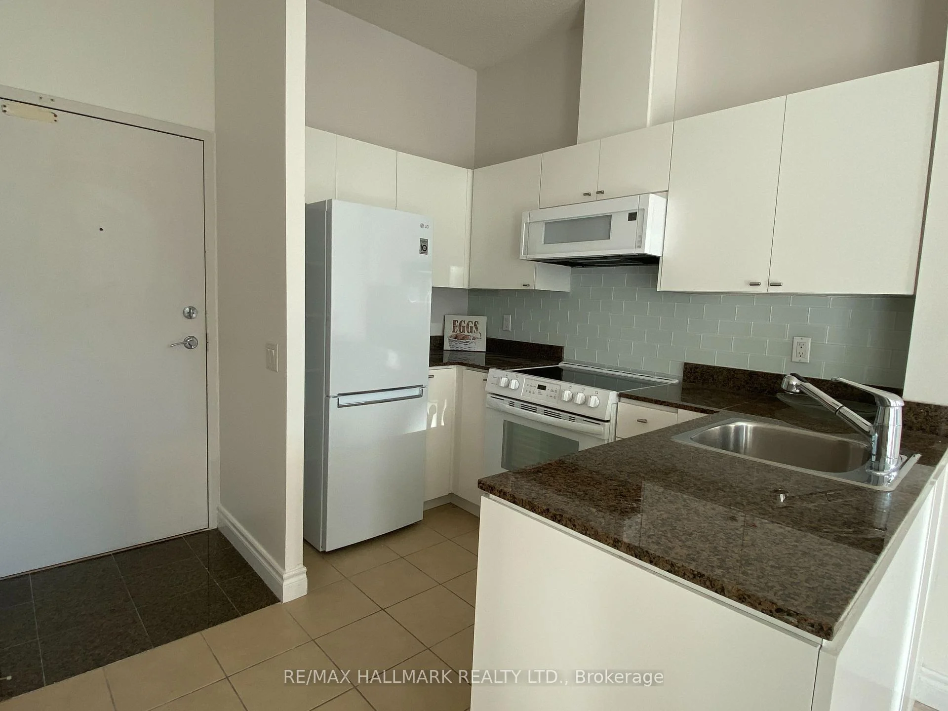 Photo 18 of Unit 107, 361 Front Street W, Toronto, Waterfront Communities — HOMEH