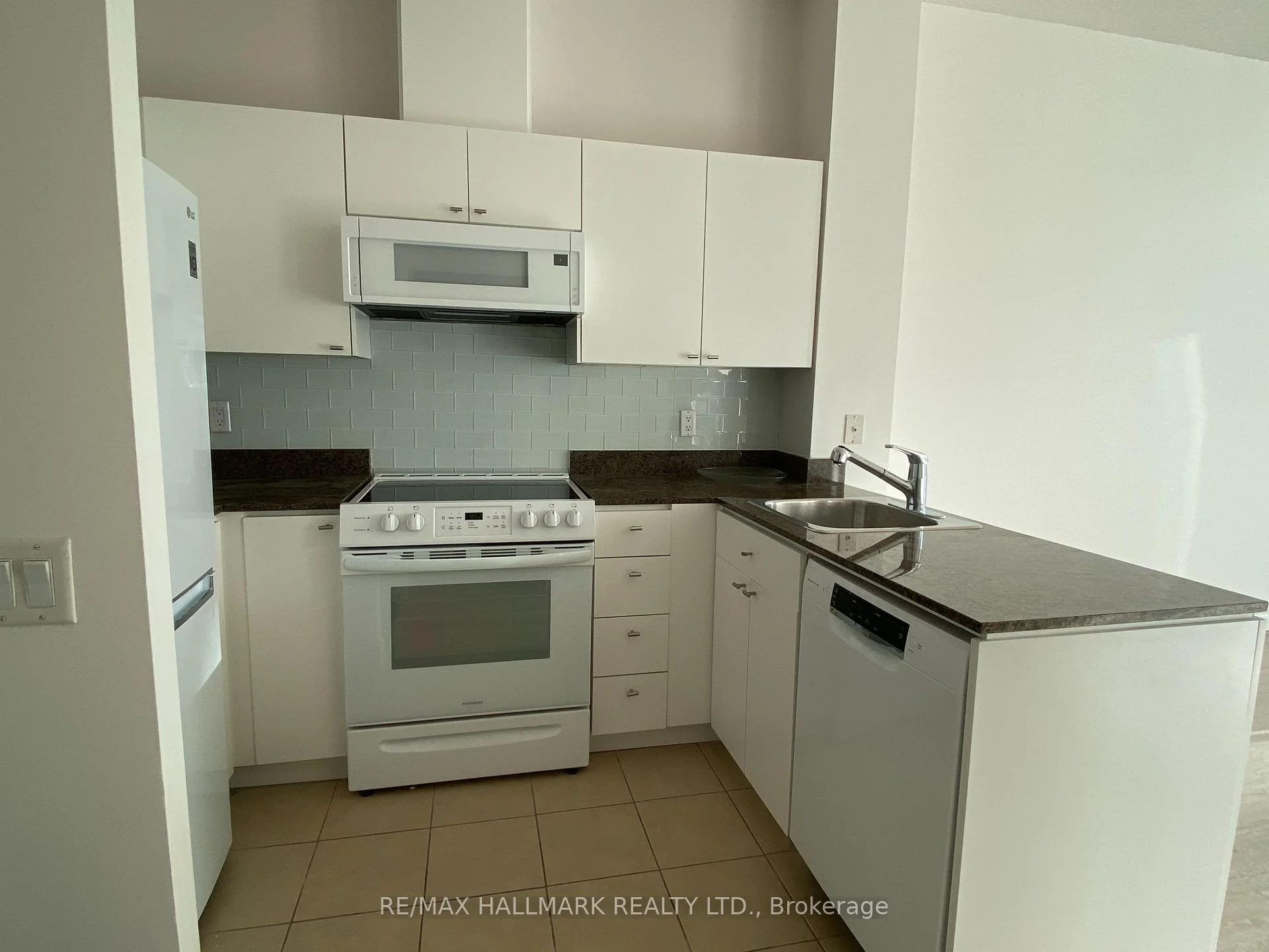 Photo 34 of Unit 107, 361 Front Street W, Toronto, Waterfront Communities — HOMEH