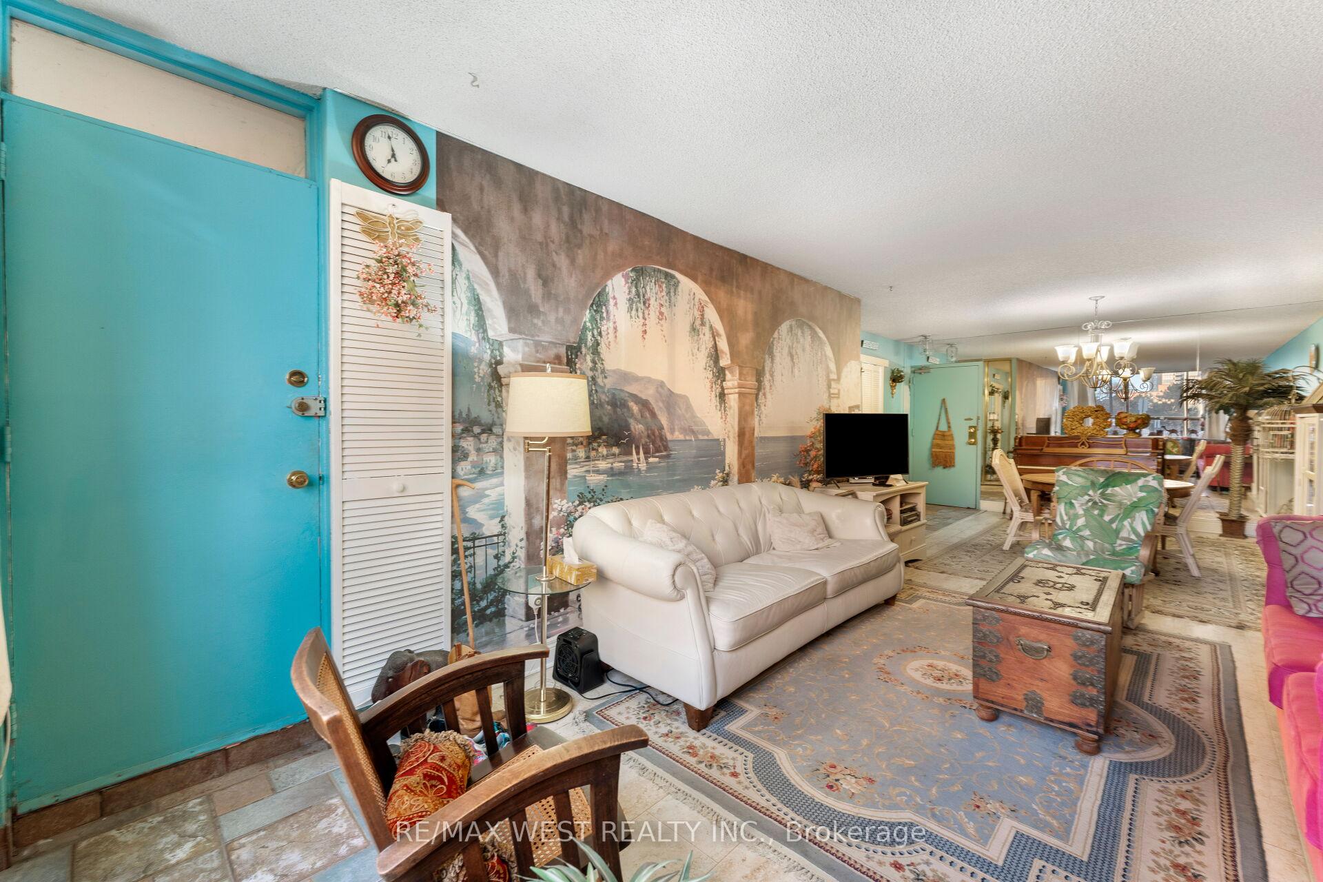 Photo 5 of Unit 114, 340 Dixon Road, Etobicoke, Kingsview Village-The Westway — HOMEH