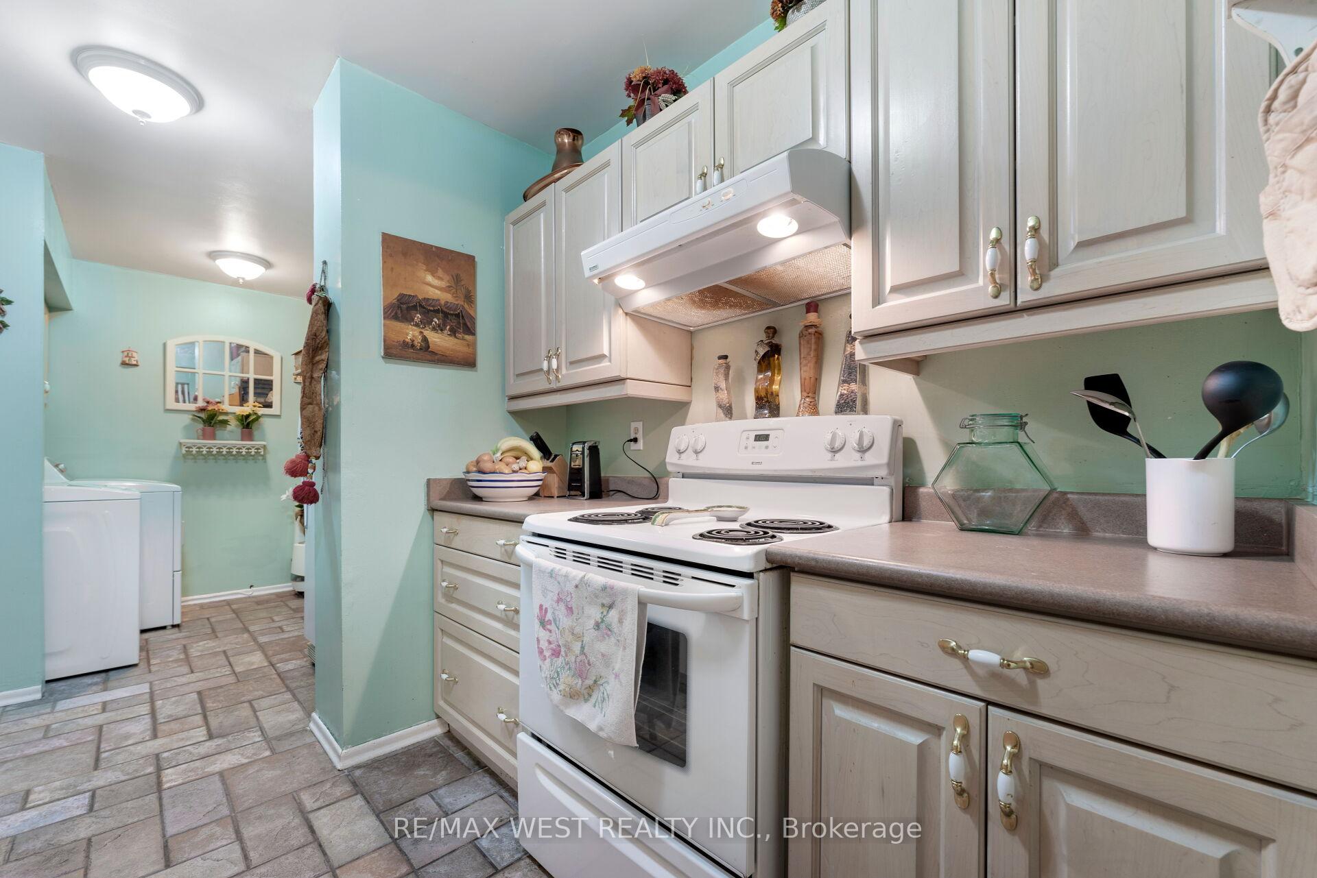 Photo 8 of Unit 114, 340 Dixon Road, Etobicoke, Kingsview Village-The Westway — HOMEH