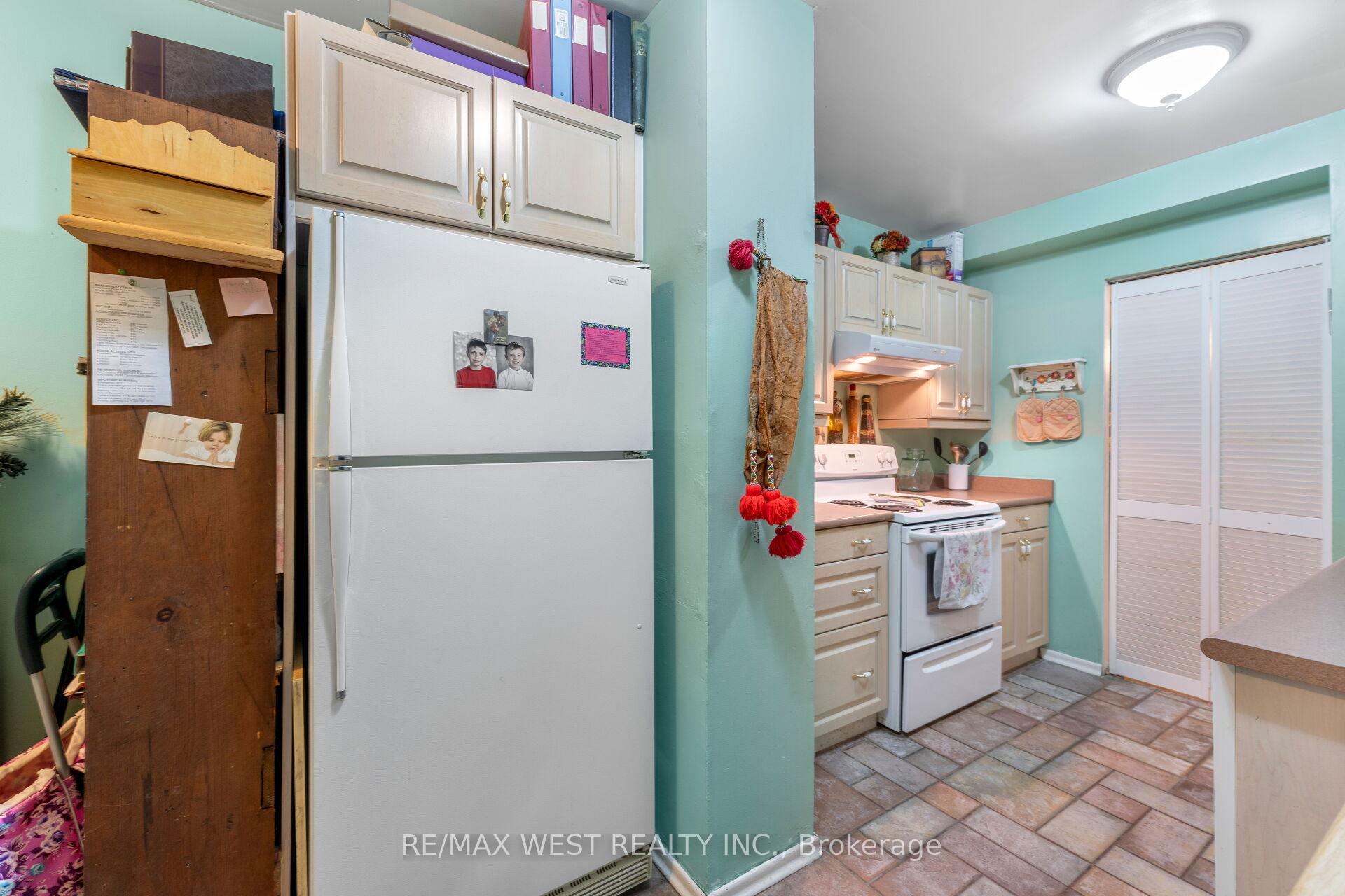 Photo 10 of Unit 114, 340 Dixon Road, Etobicoke, Kingsview Village-The Westway — HOMEH
