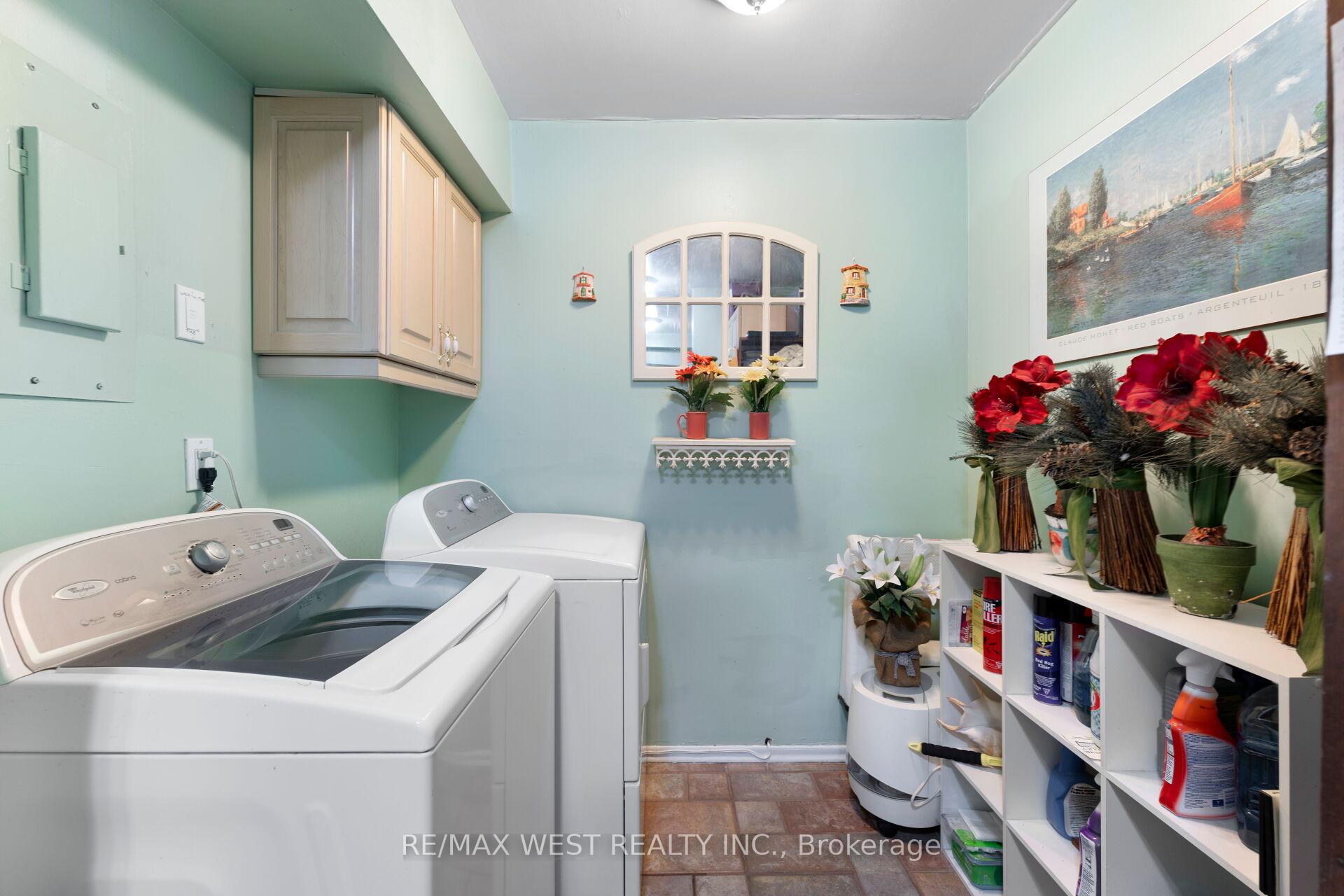 Photo 11 of Unit 114, 340 Dixon Road, Etobicoke, Kingsview Village-The Westway — HOMEH