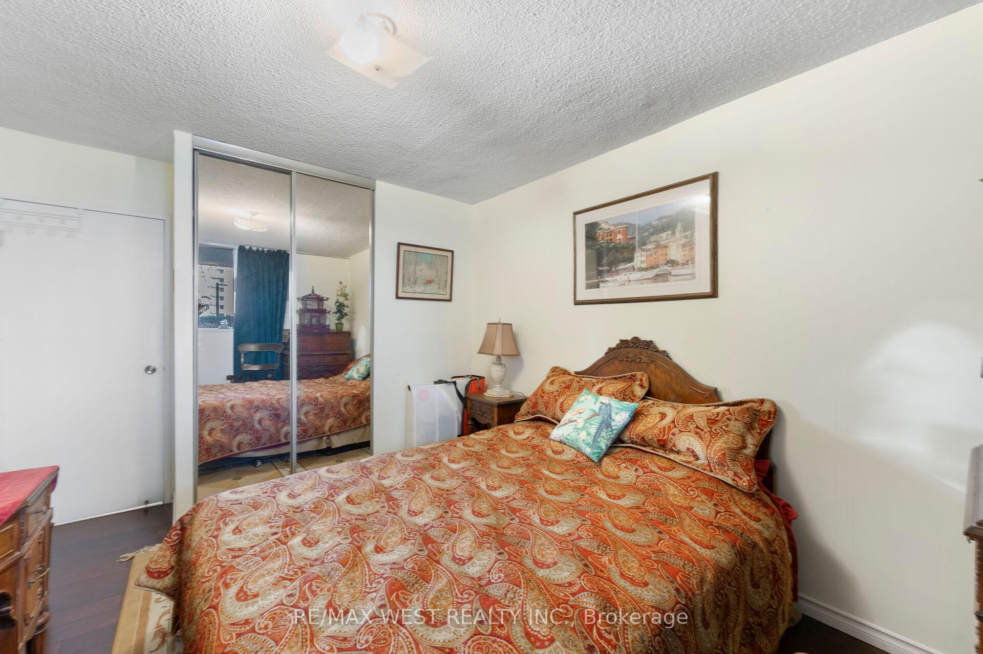 Photo 19 of Unit 114, 340 Dixon Road, Etobicoke, Kingsview Village-The Westway — HOMEH