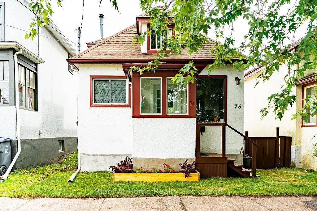 Photo 1 of 75 Ontario Street, Thunder Bay, Court / Cumberland — HOMEH