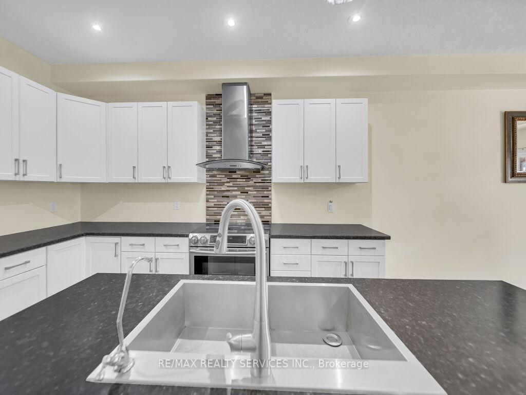 Photo 9 of 9 Fitzgerald Street, Orangeville — HOMEH