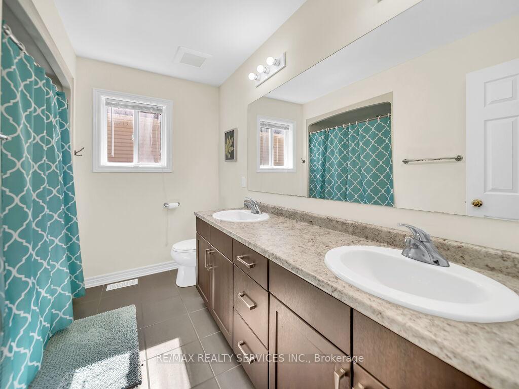 Photo 25 of 9 Fitzgerald Street, Orangeville — HOMEH