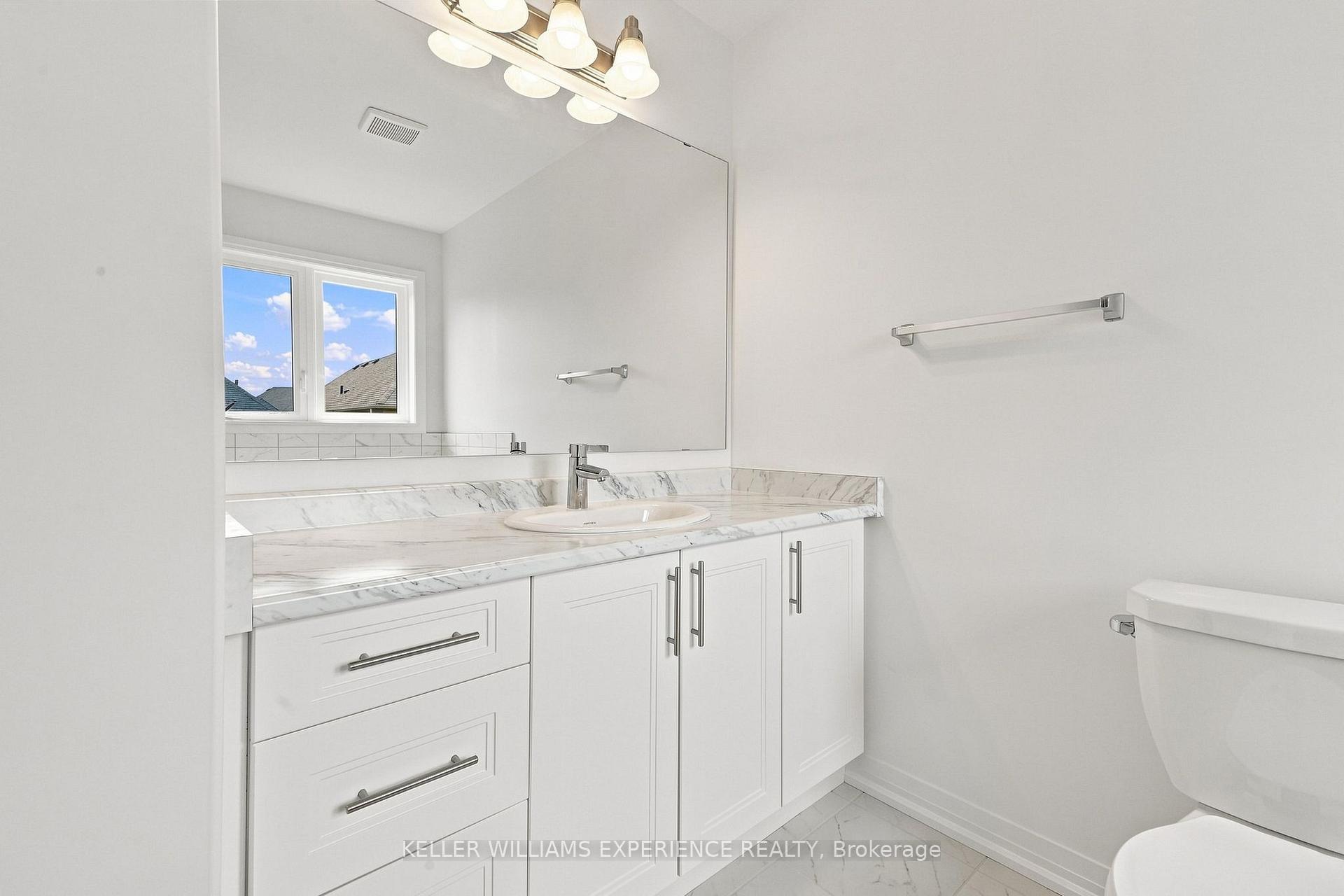 Photo 19 of 96 Sagewood Avenue, Barrie, Rural Barrie Southeast — HOMEH