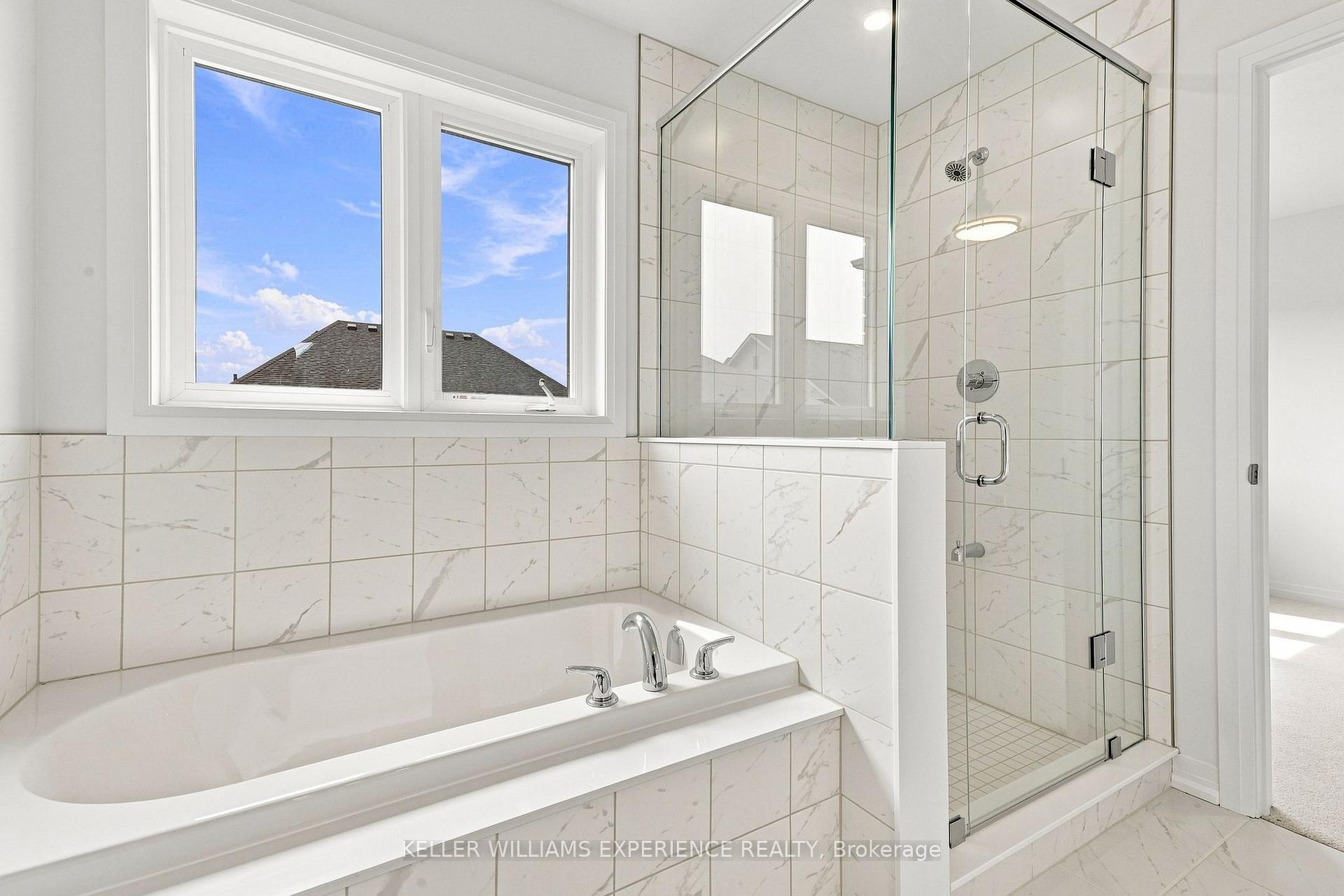 Photo 20 of 96 Sagewood Avenue, Barrie, Rural Barrie Southeast — HOMEH