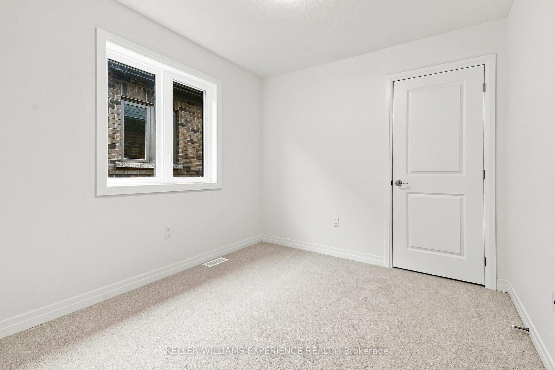 Photo 23 of 96 Sagewood Avenue, Barrie, Rural Barrie Southeast — HOMEH