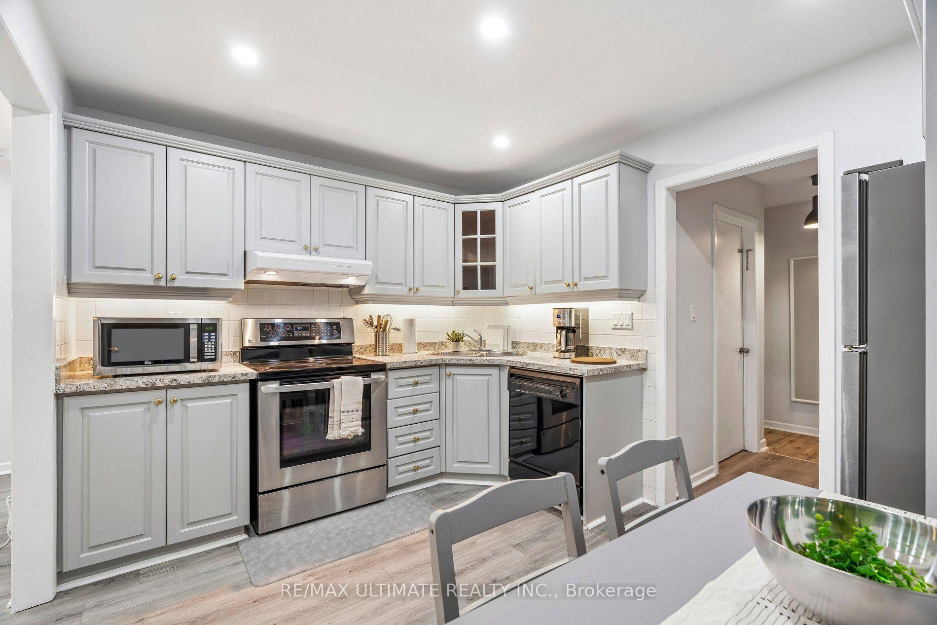 Photo 6 of Unit 1, 213 Close Avenue, Toronto, South Parkdale — HOMEH
