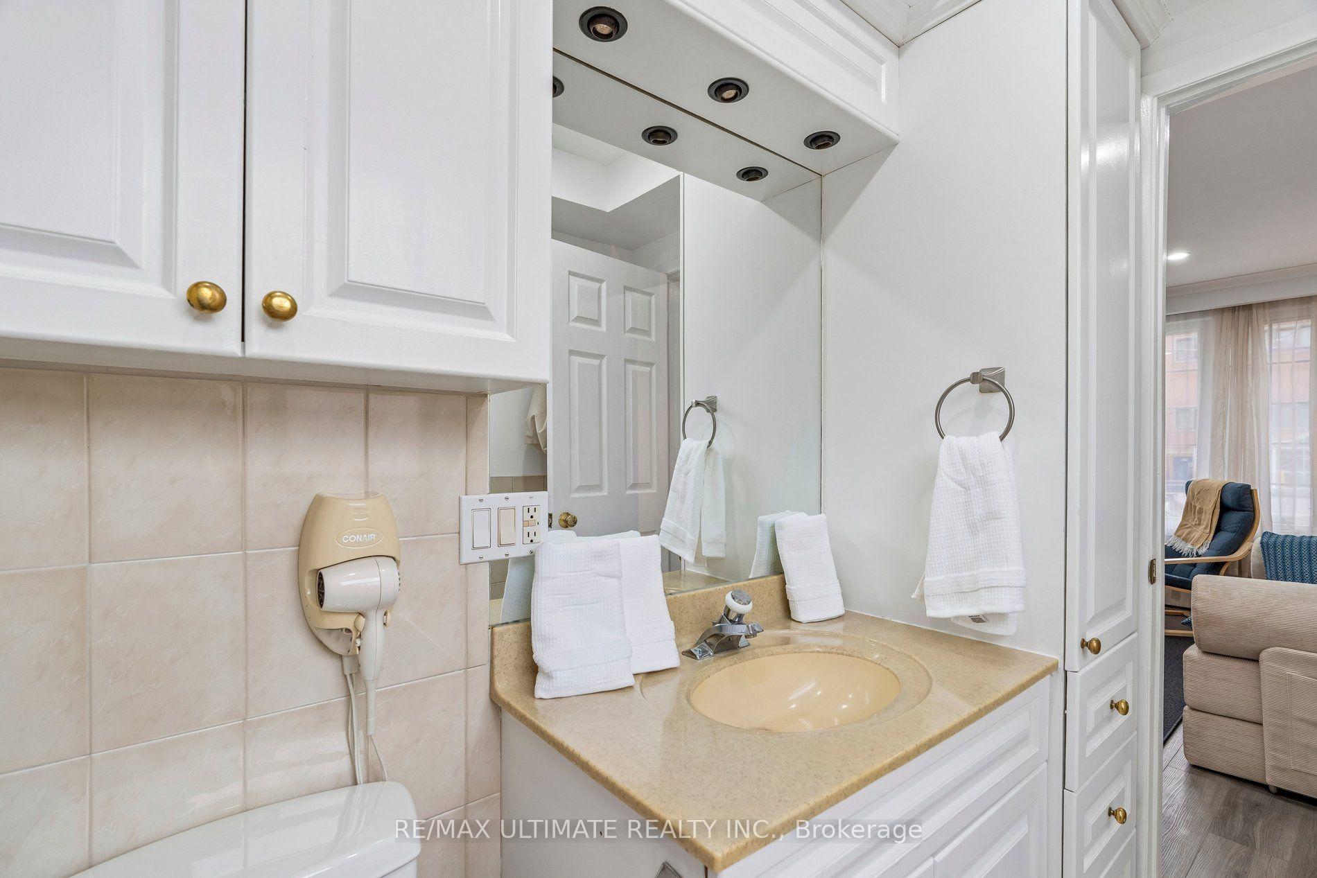 Photo 21 of Unit 1, 213 Close Avenue, Toronto, South Parkdale — HOMEH