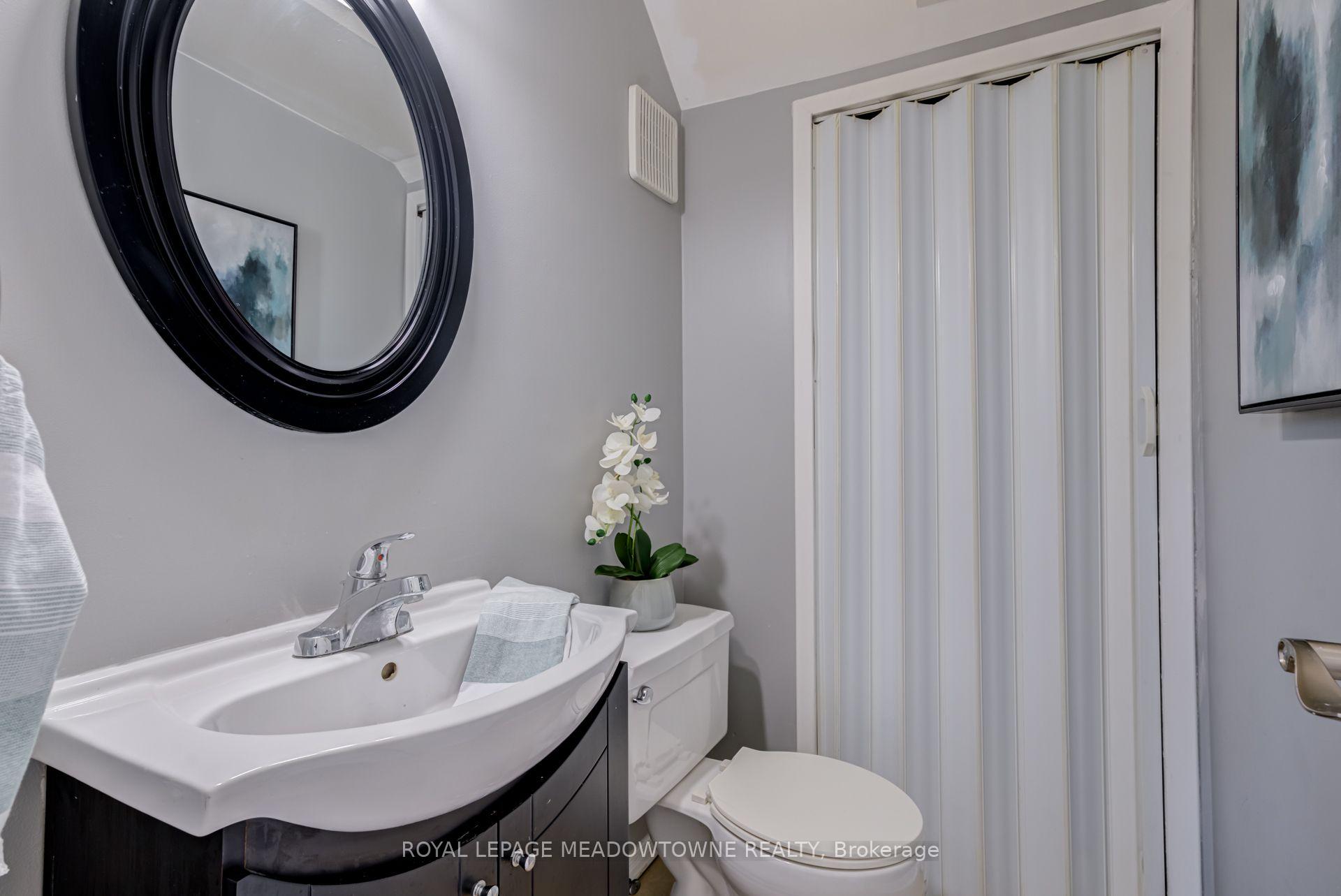 Photo 10 of Unit 85, 2 Wylie Circle, Halton Hills, Georgetown — HOMEH