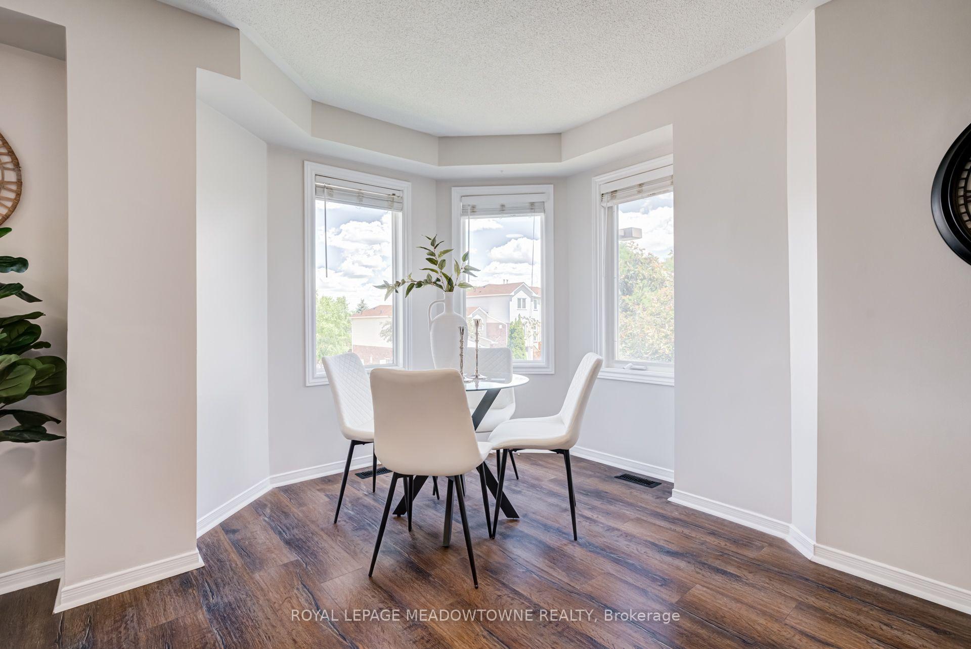 Photo 13 of Unit 85, 2 Wylie Circle, Halton Hills, Georgetown — HOMEH