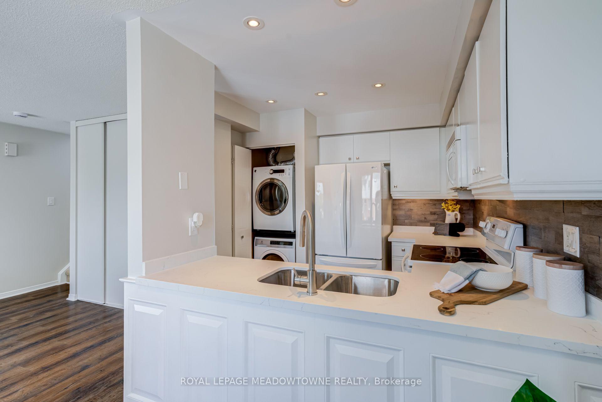 Photo 20 of Unit 85, 2 Wylie Circle, Halton Hills, Georgetown — HOMEH