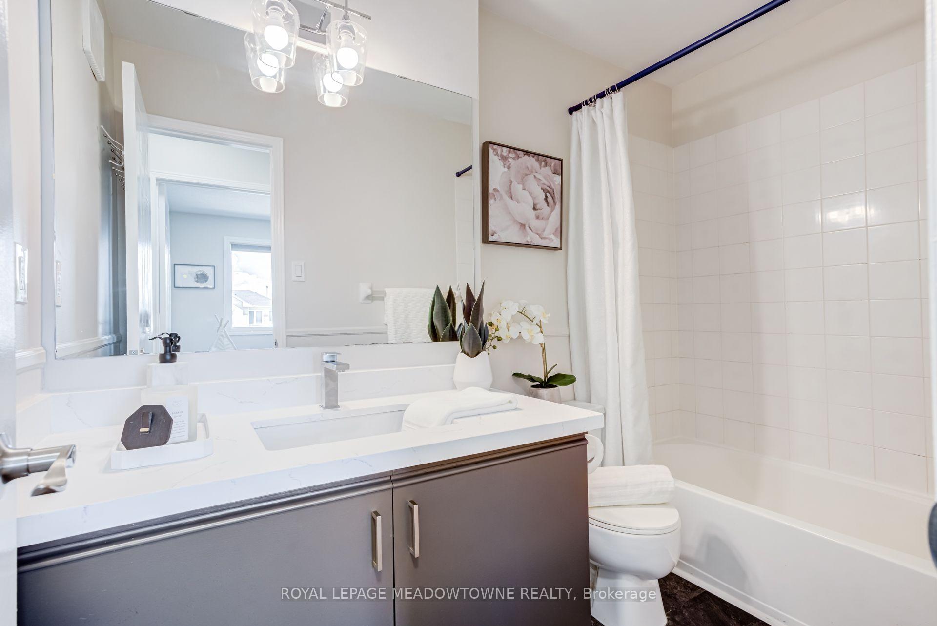 Photo 32 of Unit 85, 2 Wylie Circle, Halton Hills, Georgetown — HOMEH