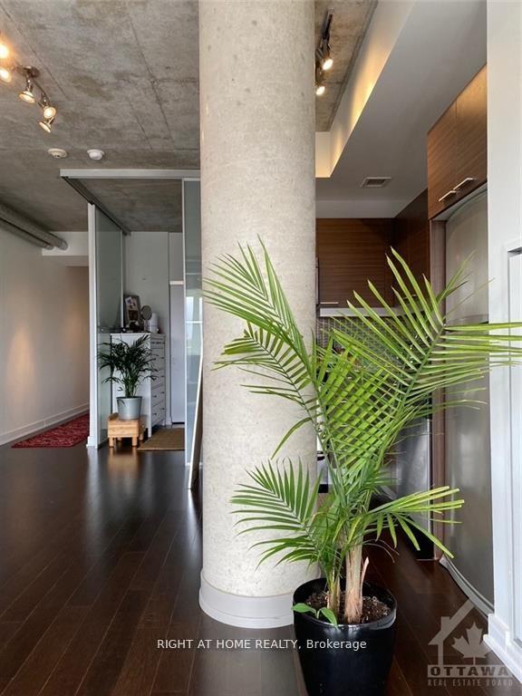 Photo 12 of Unit 325, 354 Gladstone Avenue, Ottawa, Ottawa Centre — HOMEH