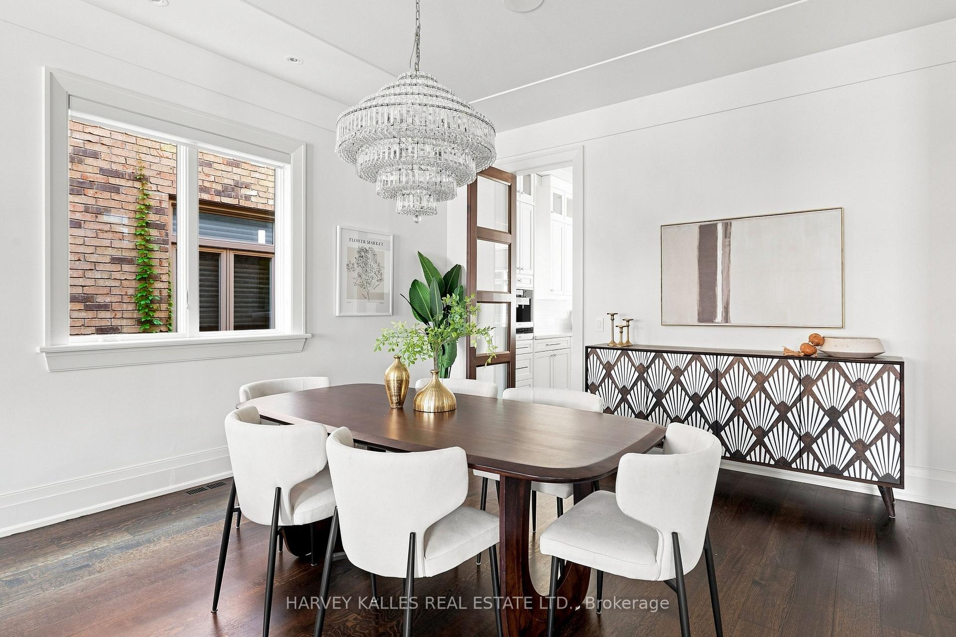 Photo 10 of 291 Brooke Avenue, Toronto, Bedford Park-Nortown — HOMEH