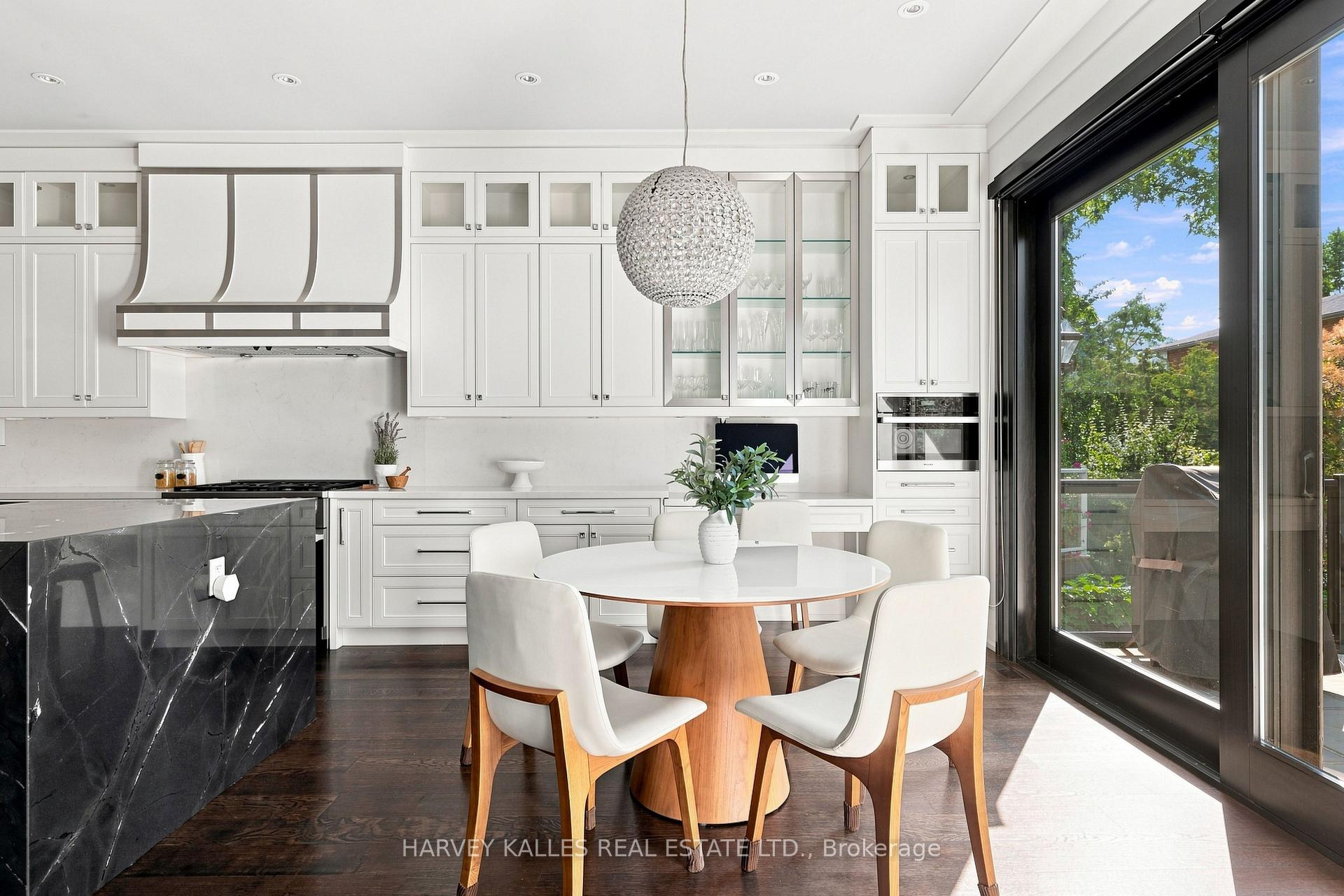 Photo 16 of 291 Brooke Avenue, Toronto, Bedford Park-Nortown — HOMEH