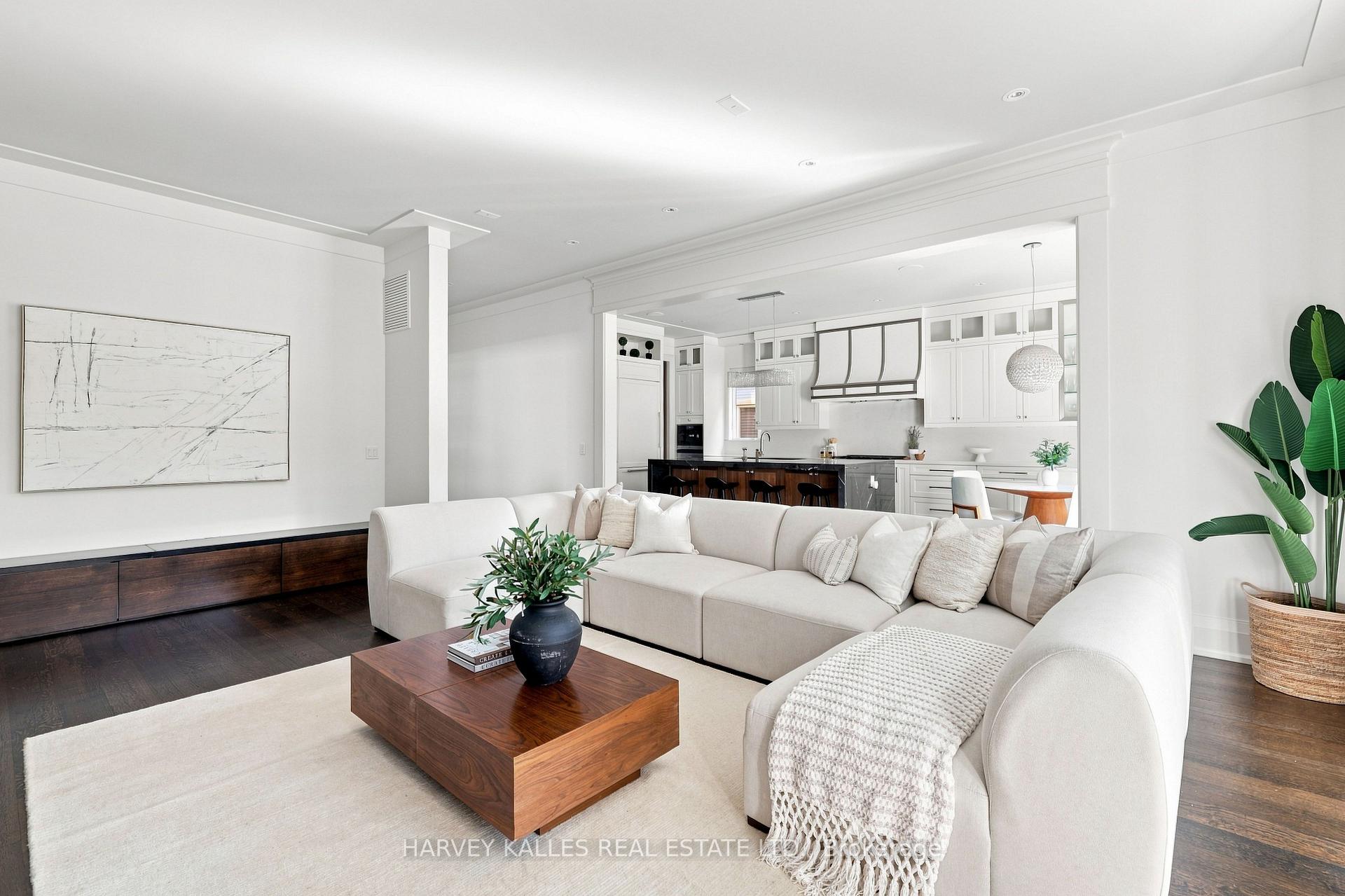 Photo 21 of 291 Brooke Avenue, Toronto, Bedford Park-Nortown — HOMEH