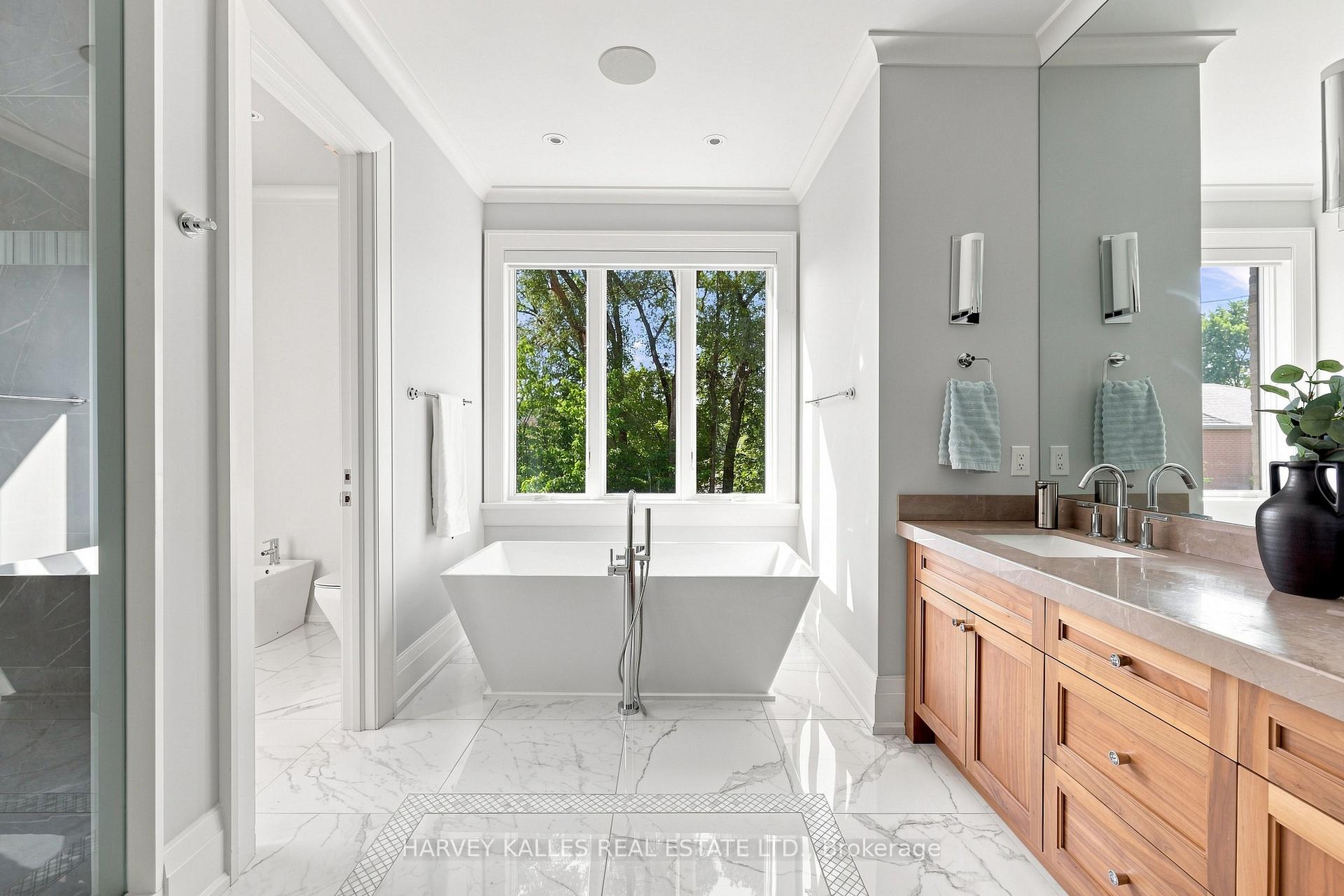 Photo 30 of 291 Brooke Avenue, Toronto, Bedford Park-Nortown — HOMEH