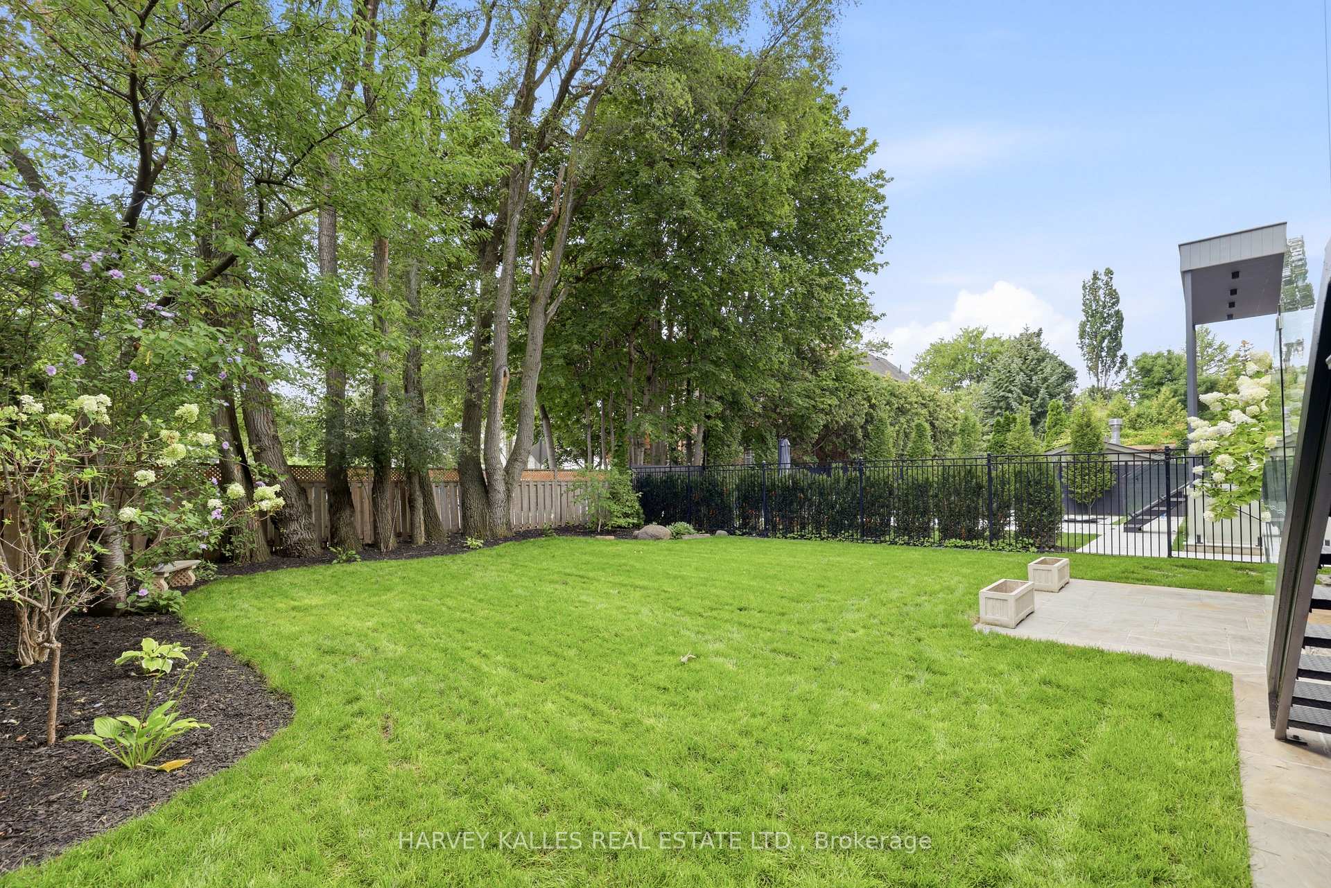 Photo 48 of 291 Brooke Avenue, Toronto, Bedford Park-Nortown — HOMEH