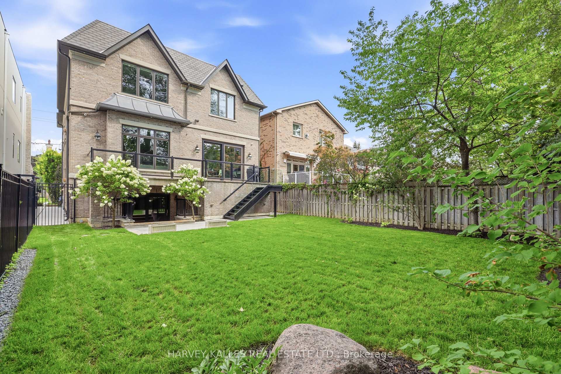 Photo 49 of 291 Brooke Avenue, Toronto, Bedford Park-Nortown — HOMEH