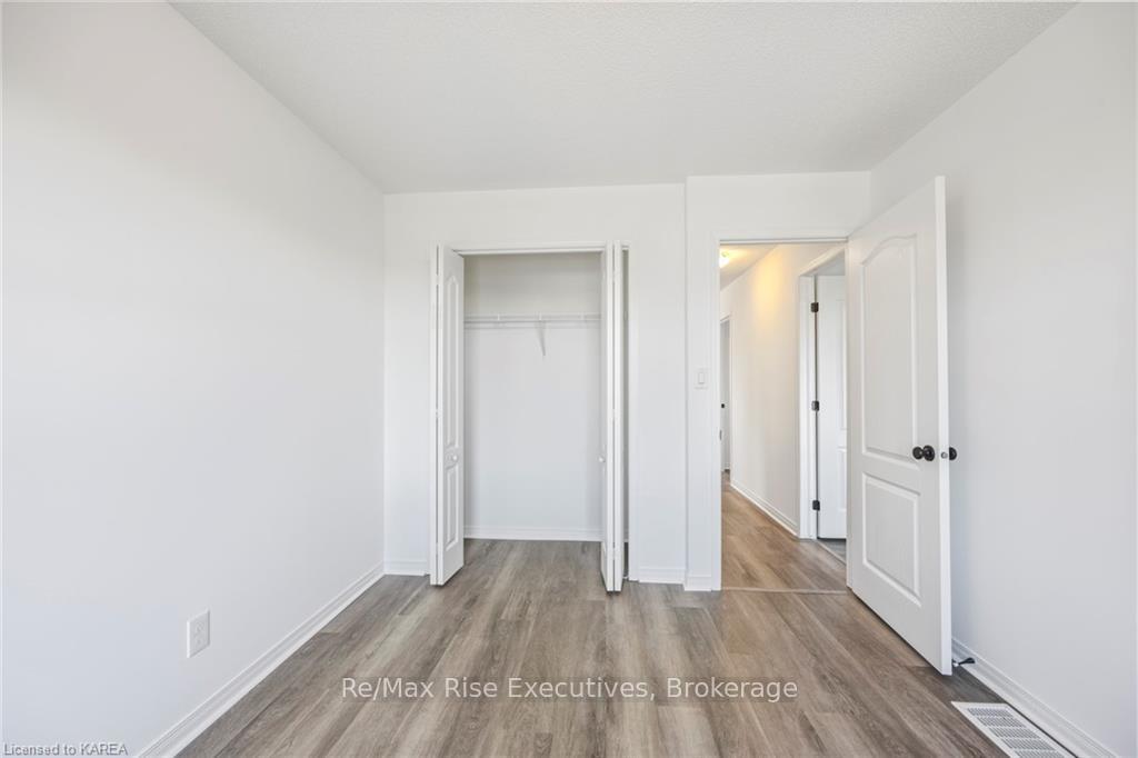 Photo 29 of 1653 Crimson Crescent, Kingston, City Northwest — HOMEH