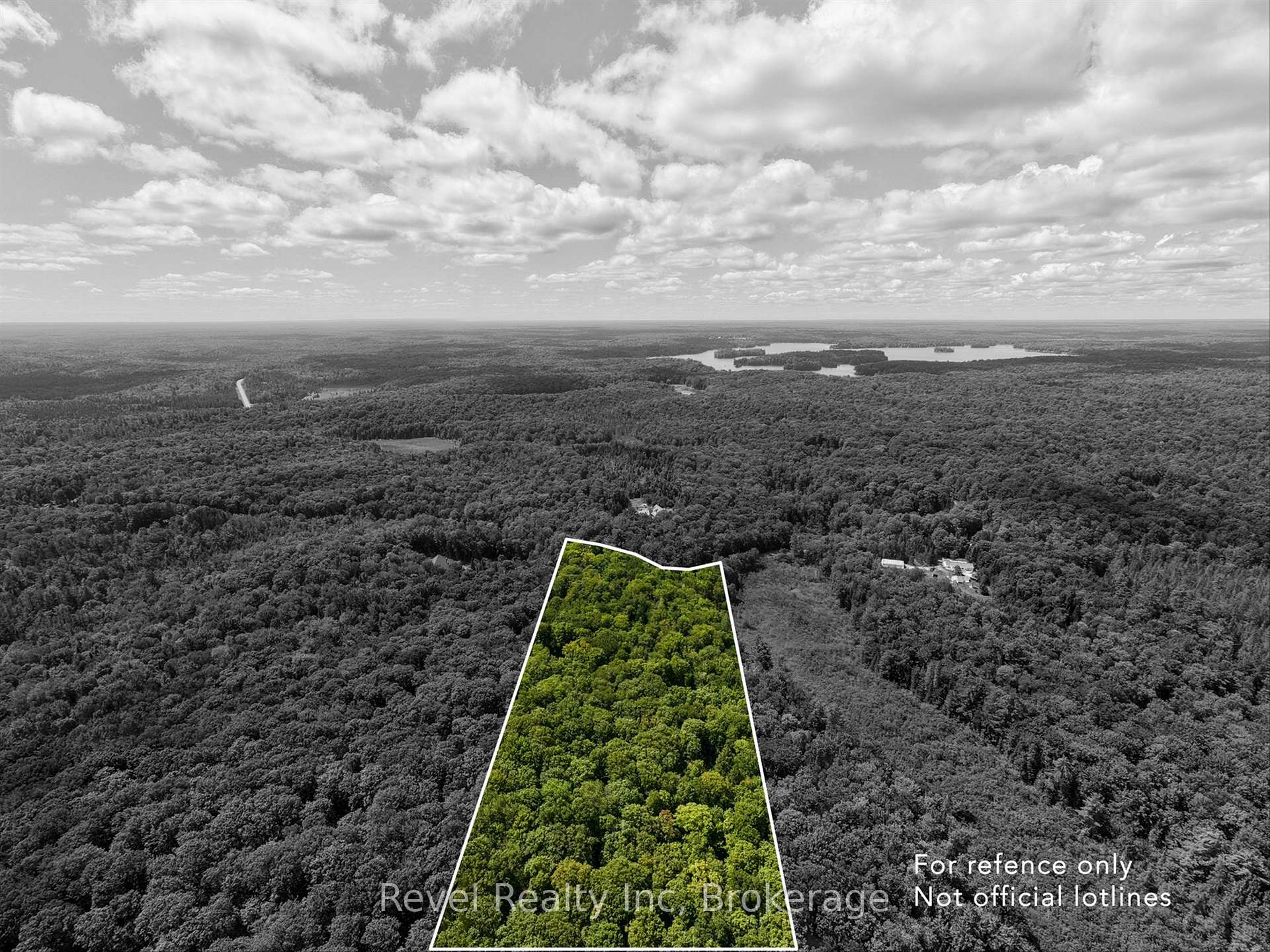 Photo 2 of 1054 Bird Lake Road, Bracebridge, Oakley — HOMEH