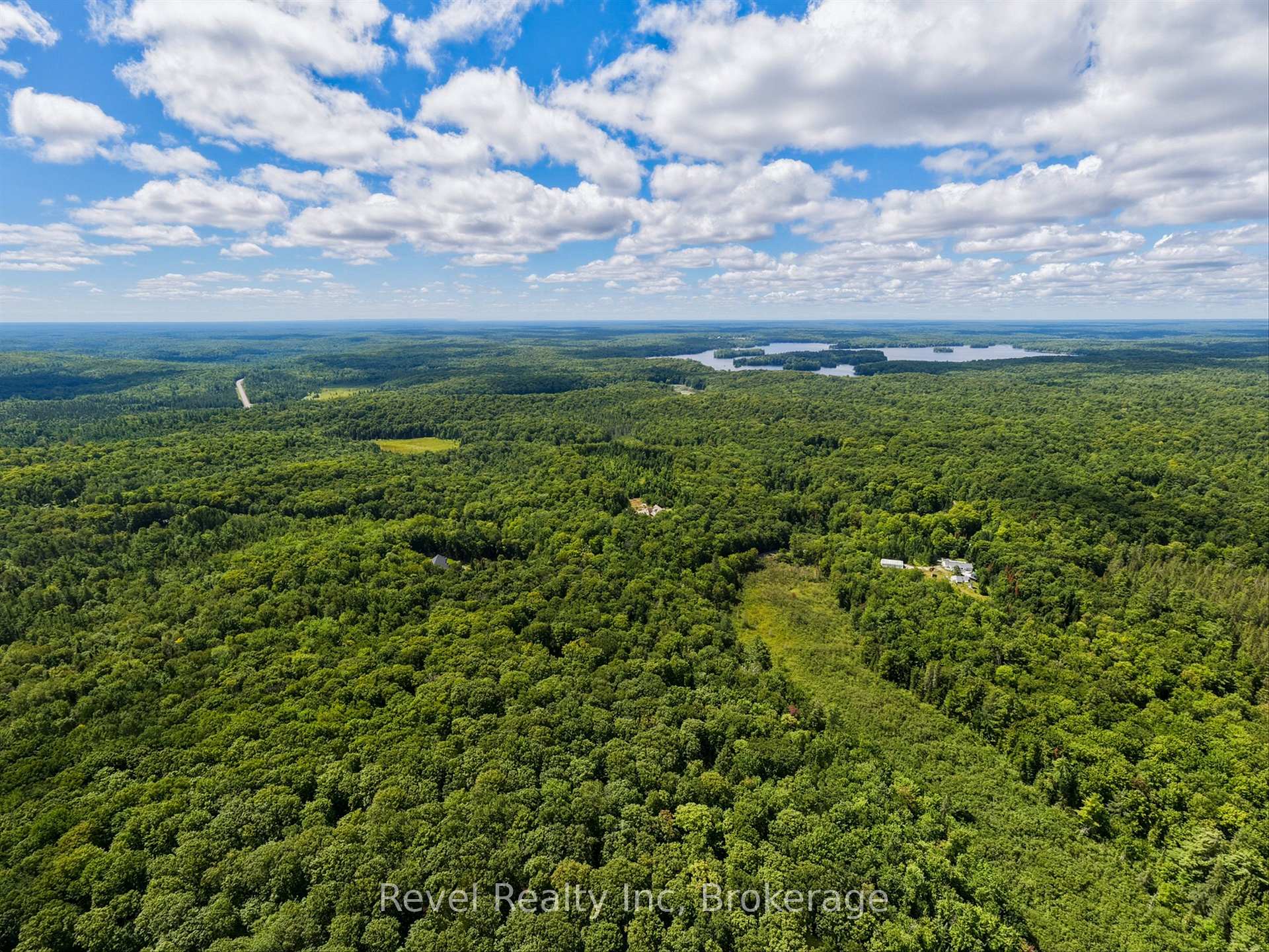 Photo 22 of 1054 Bird Lake Road, Bracebridge, Oakley — HOMEH
