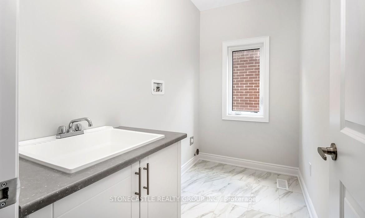 Photo 12 of 1242 Anthonia Trail, Oakville, Joshua Meadows — HOMEH