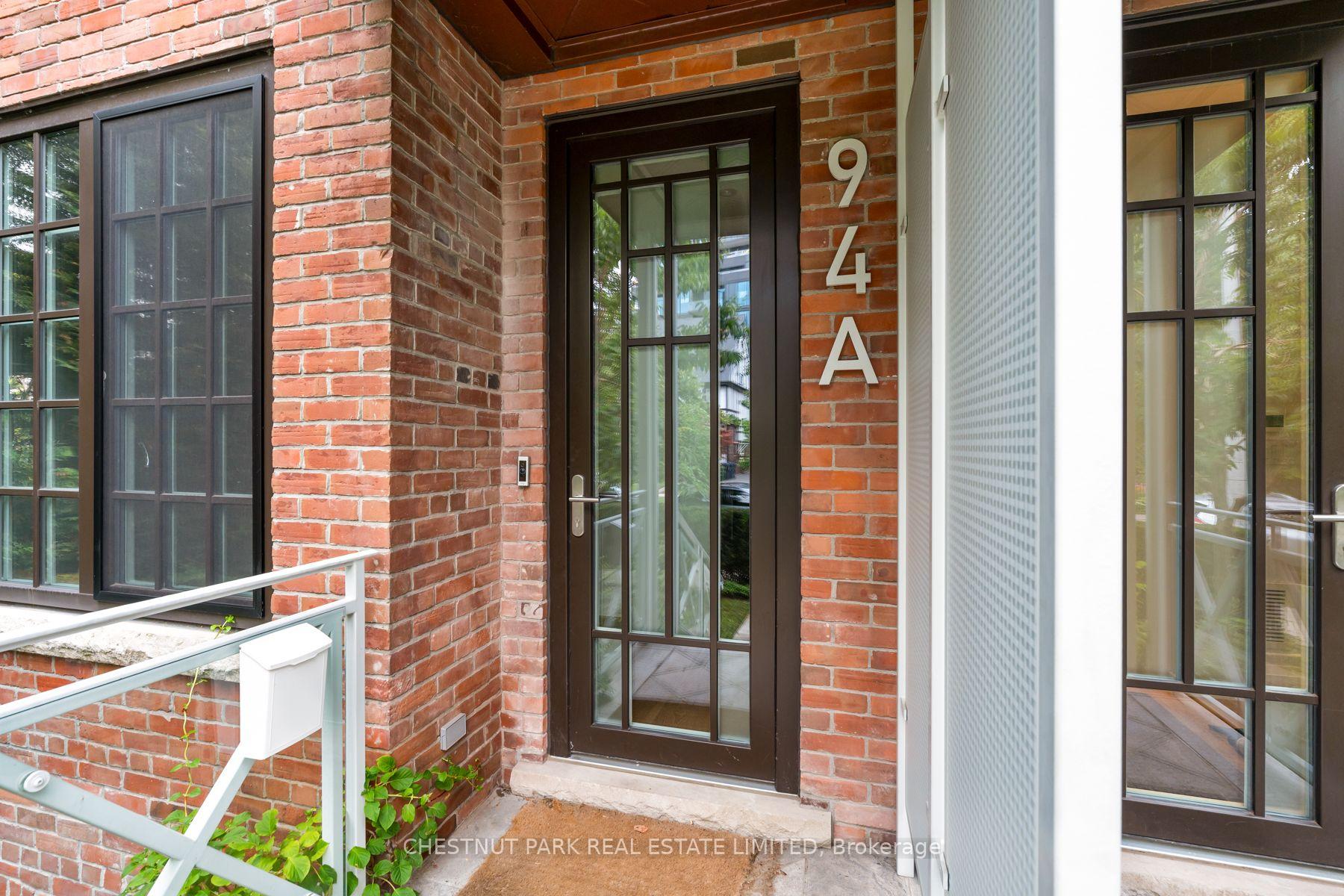 Photo 3 of 94A Admiral Road, Toronto, The Annex — HOMEH