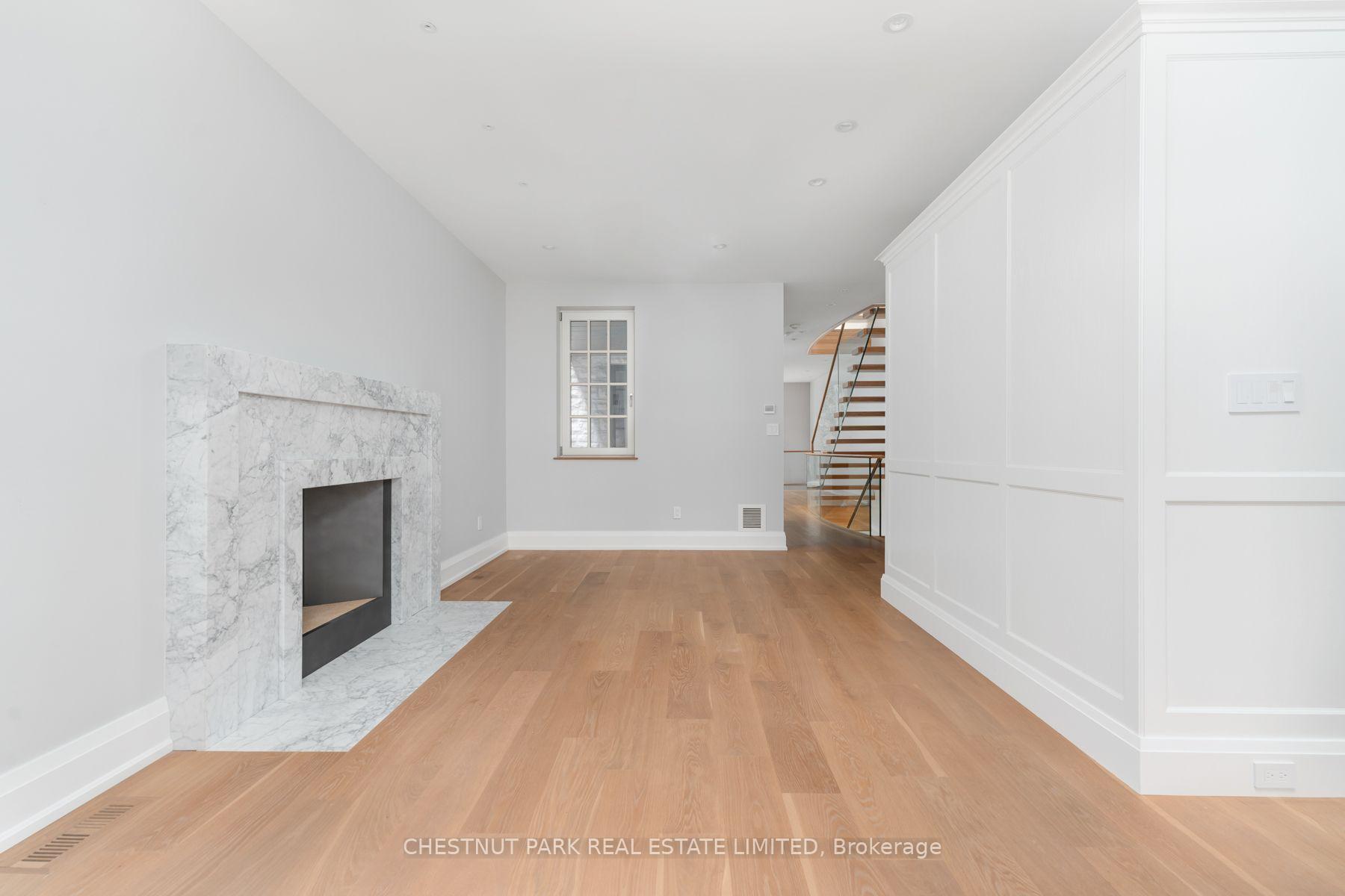 Photo 8 of 94A Admiral Road, Toronto, The Annex — HOMEH