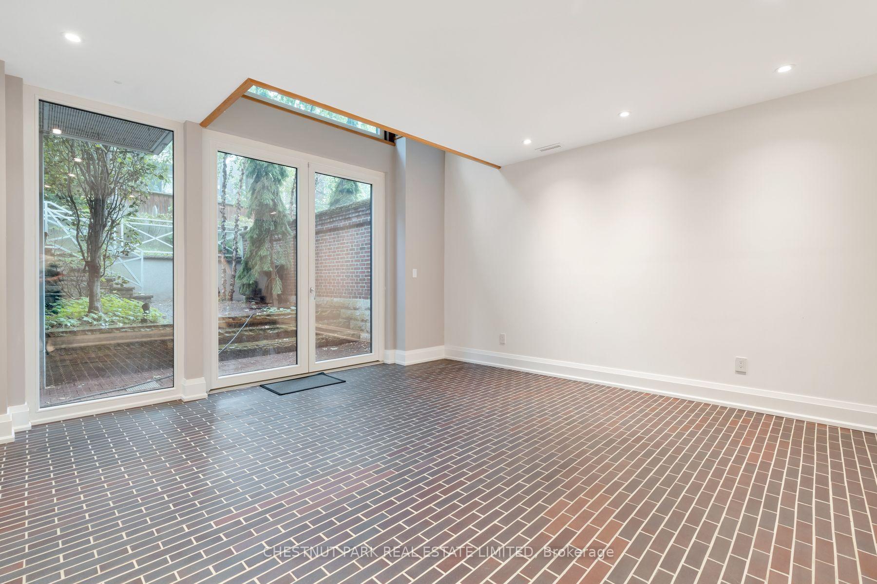 Photo 39 of 94A Admiral Road, Toronto, The Annex — HOMEH