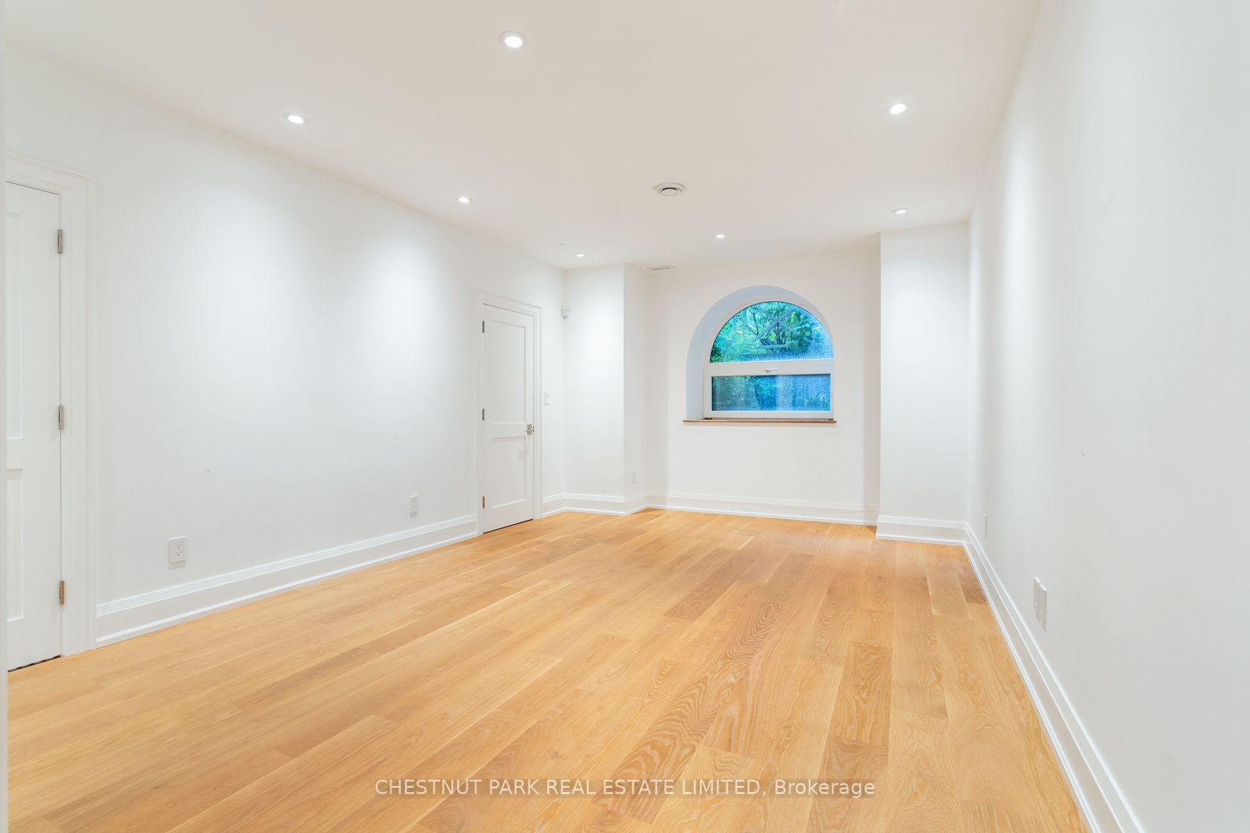 Photo 42 of 94A Admiral Road, Toronto, The Annex — HOMEH