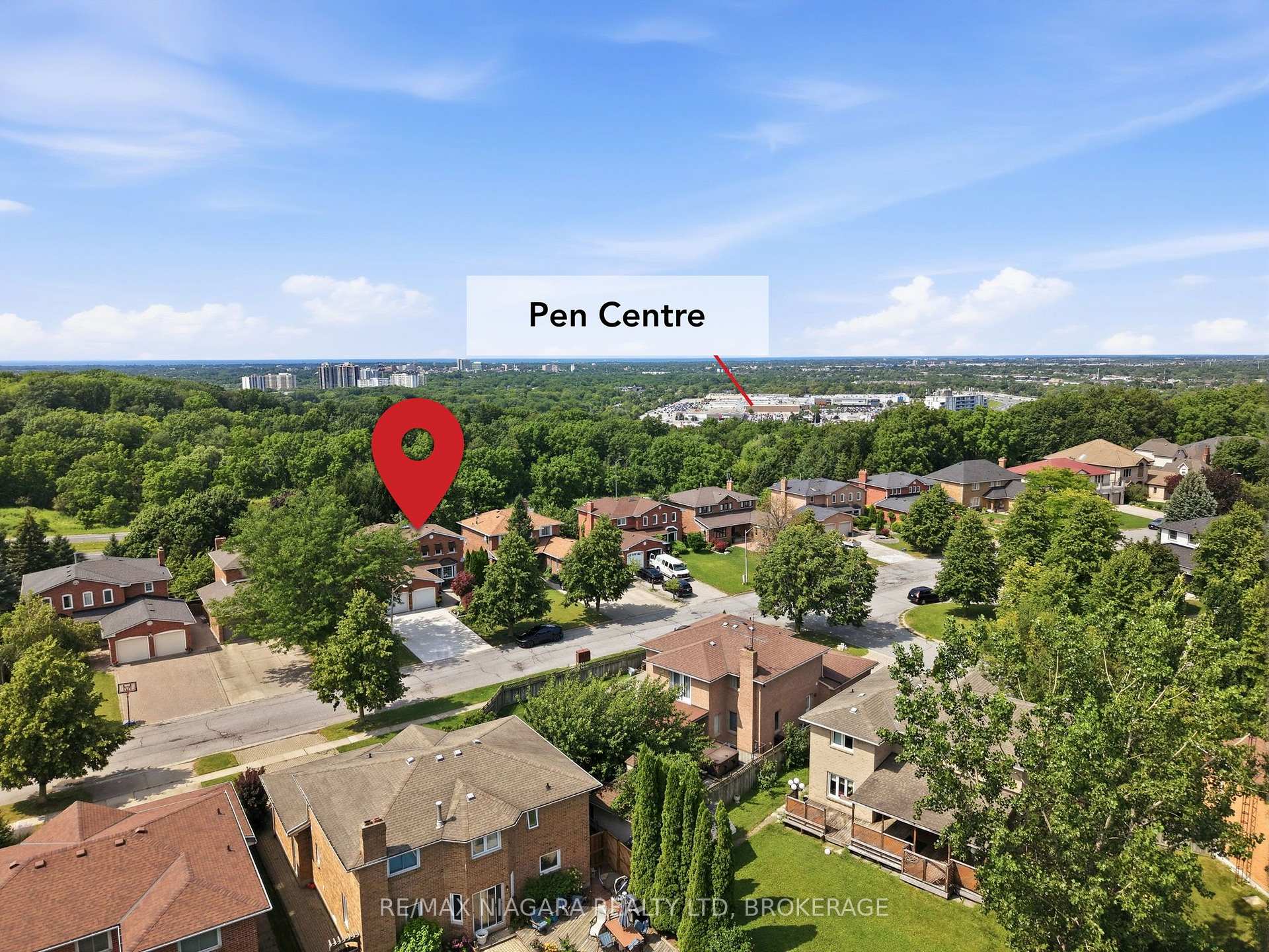 Photo 39 of 50 Barbican Trail, St. Catharines, Burleigh Hill — HOMEH